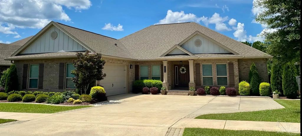 5875 Huntington Creek Blvd, Pensacola