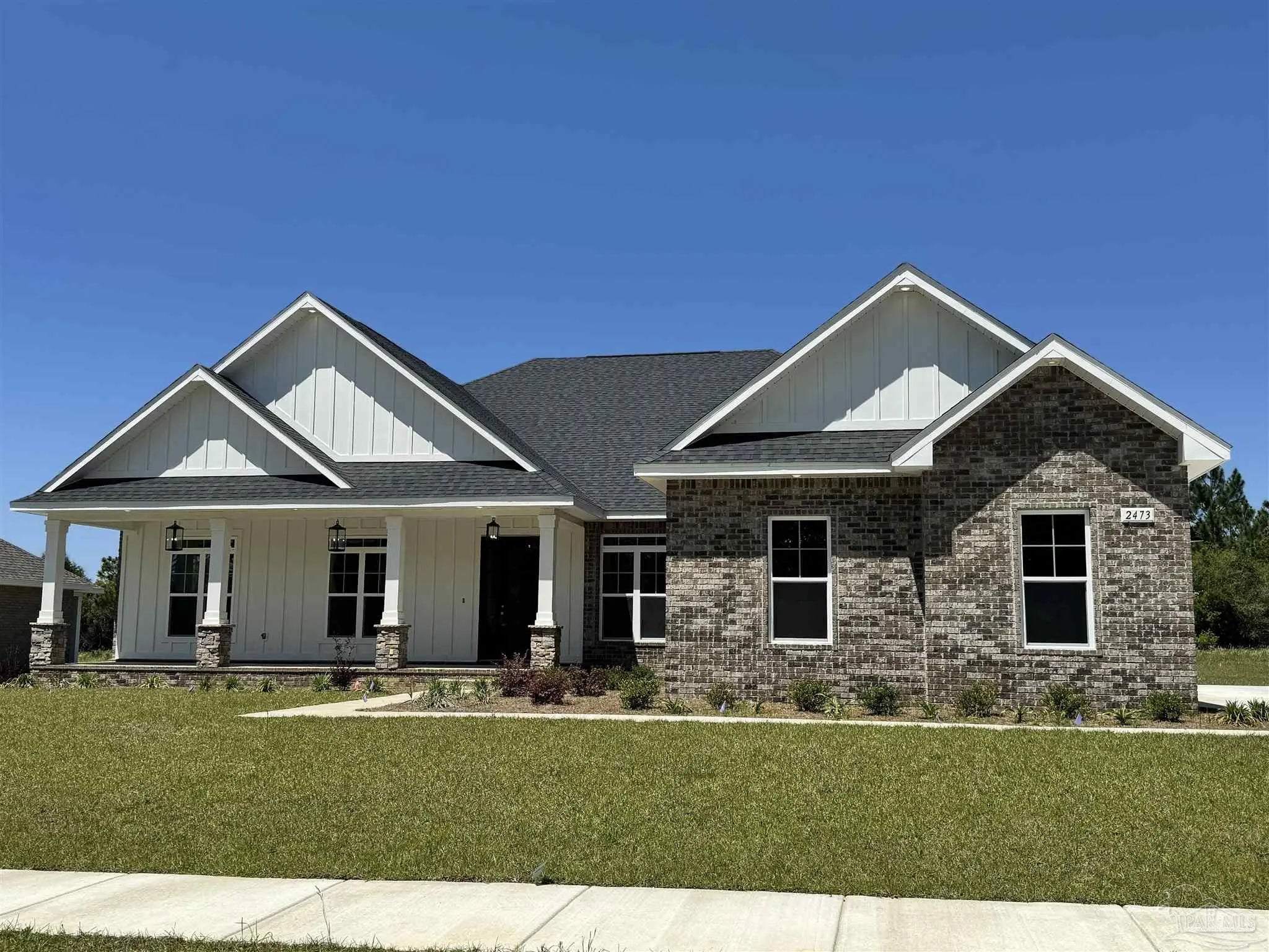 Photo of Listing #654276