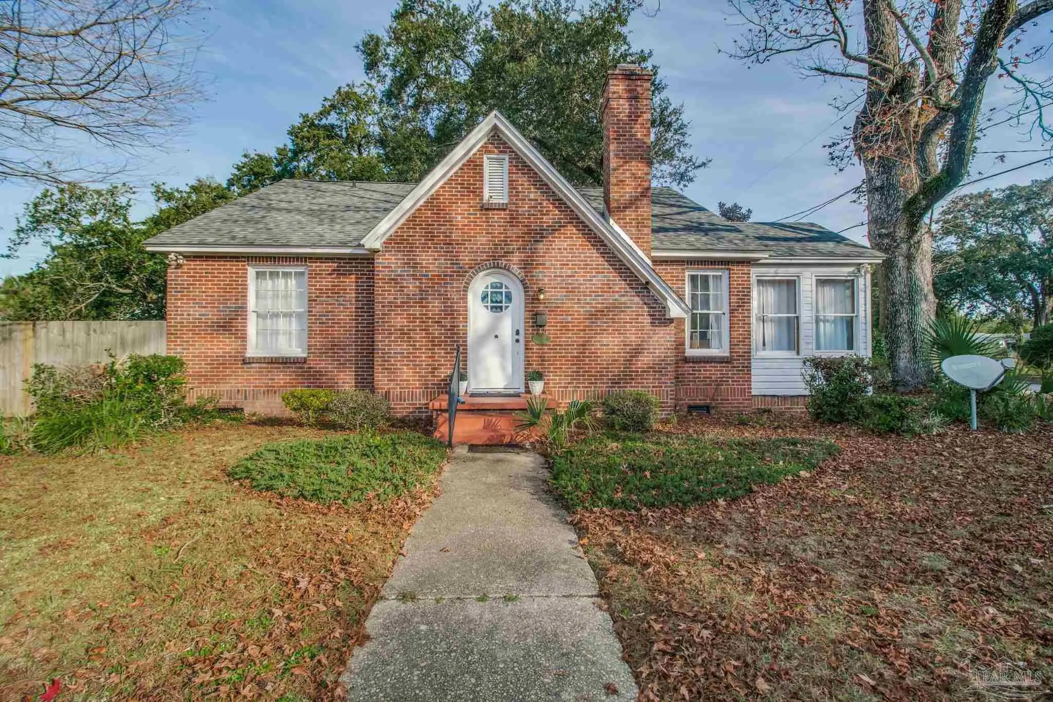 Photo of Listing #676025