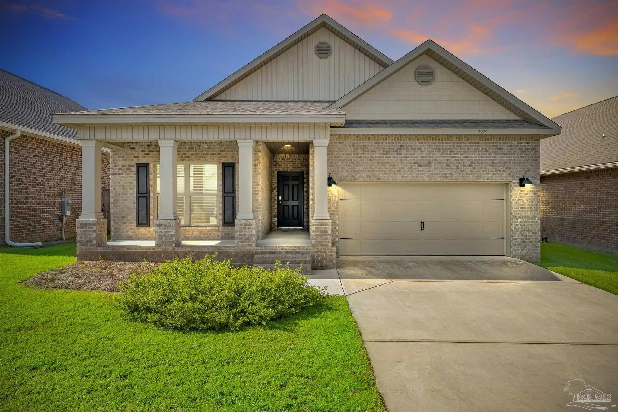 Photo of Listing #669714