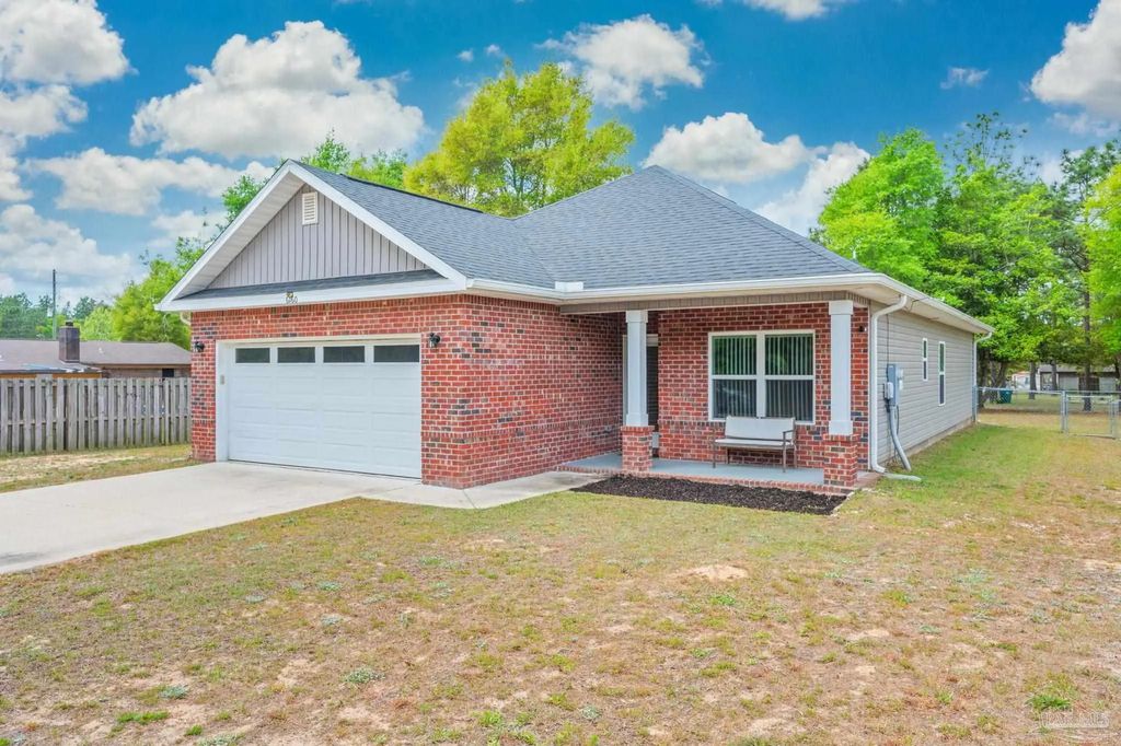 6160 Hayes Dr, Crestview