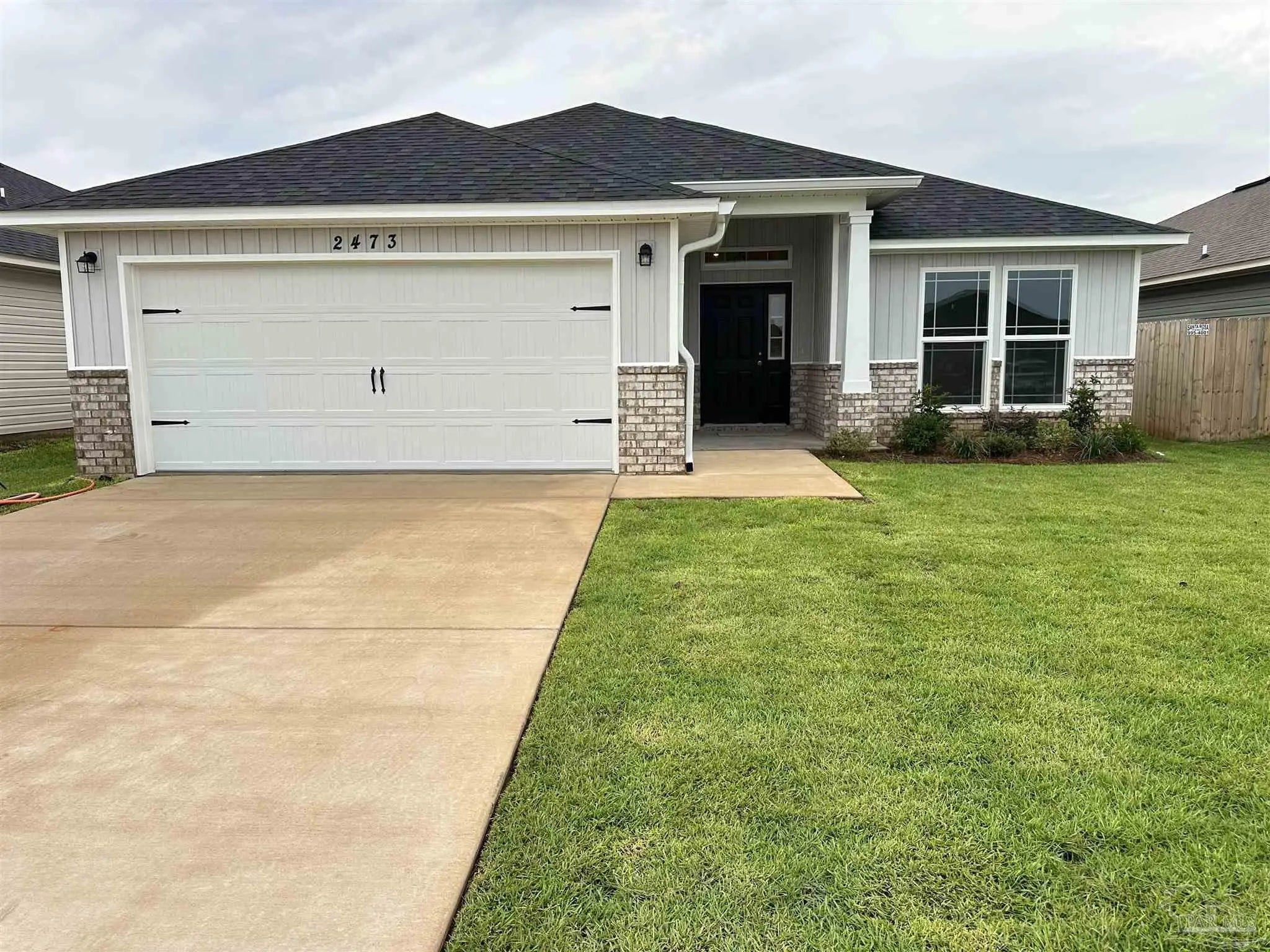 Photo of Listing #676578