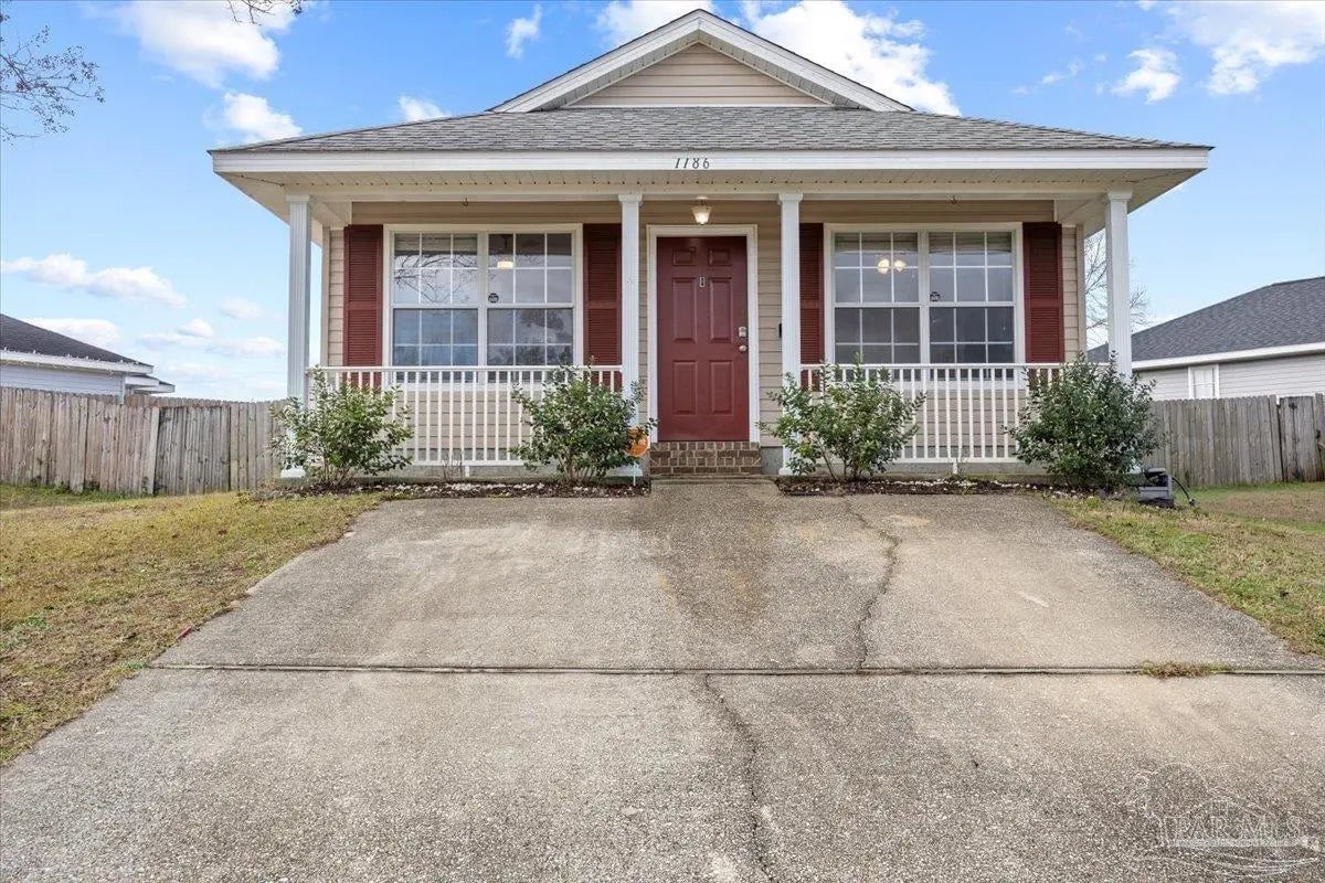 Photo of Listing #675544