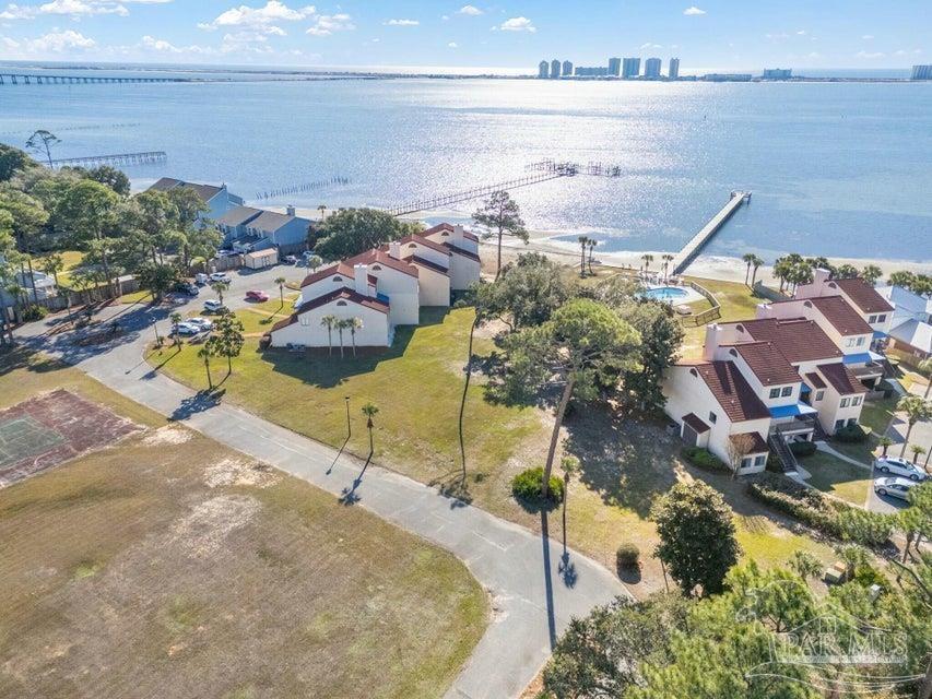 Photo of Listing #657200
