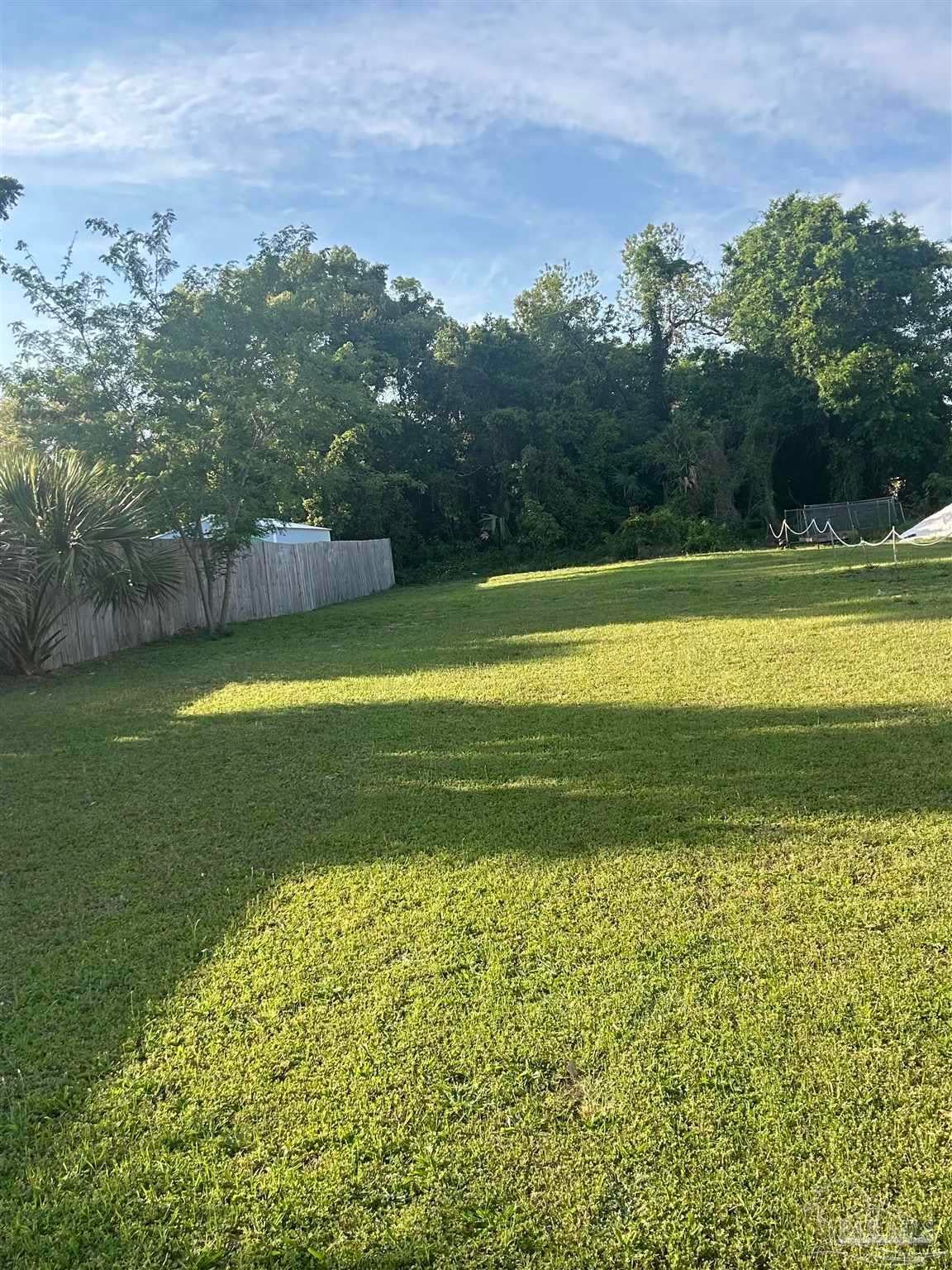 Photo of Listing #662901