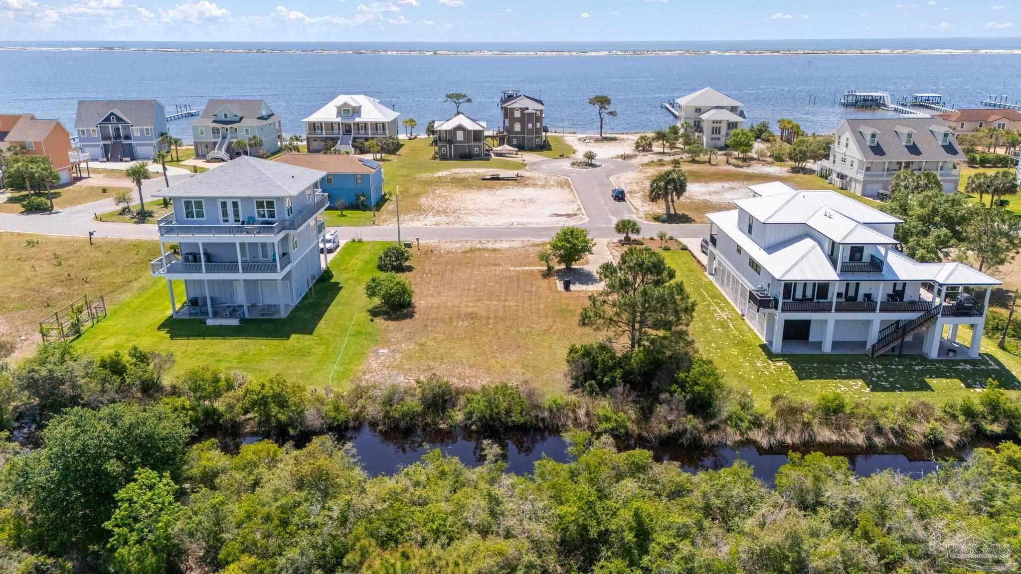 Photo of Listing #663510