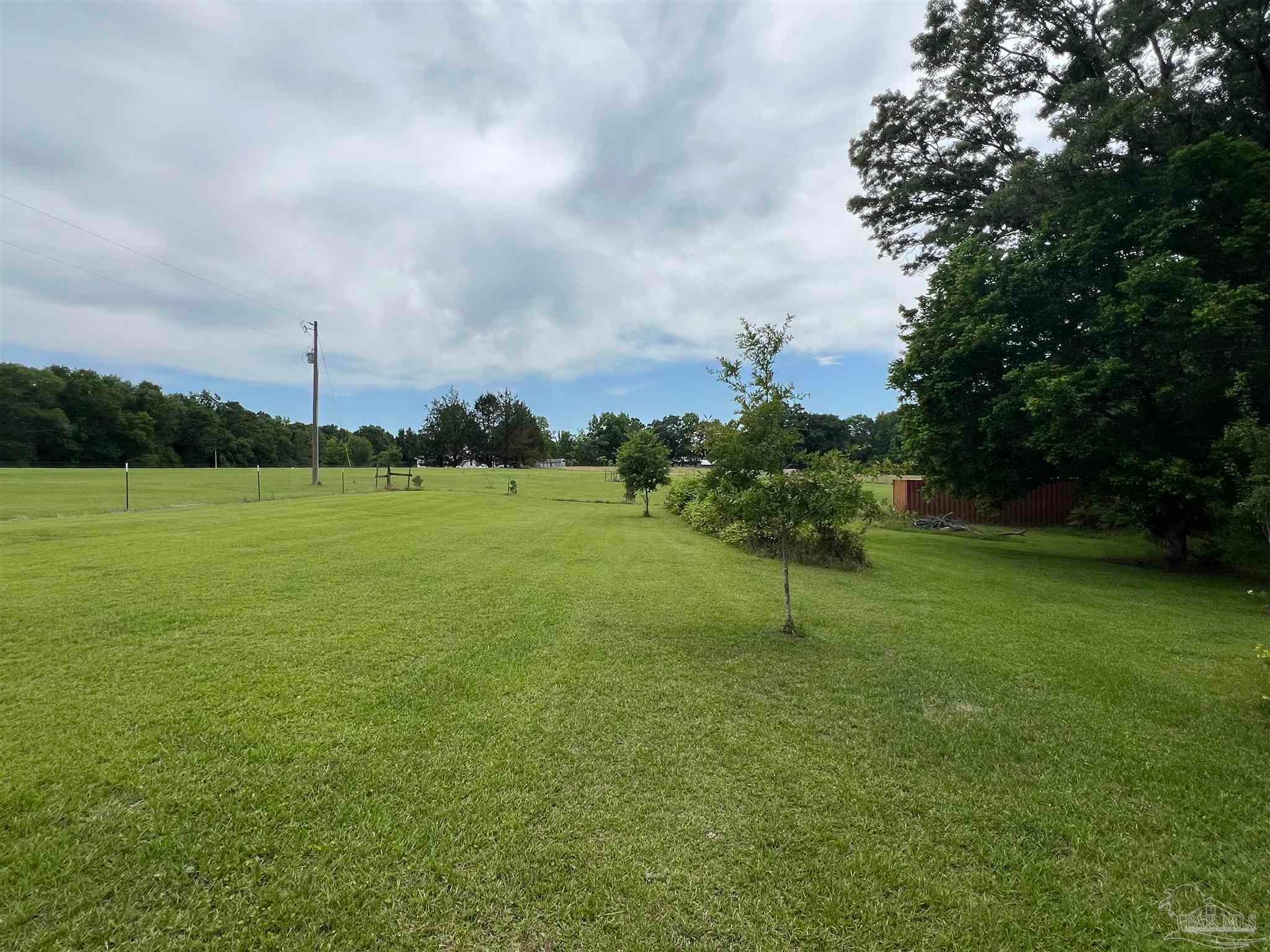 Photo of Listing #664446