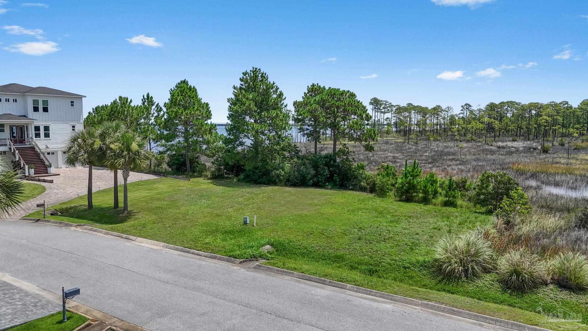 Photo of Listing #668437