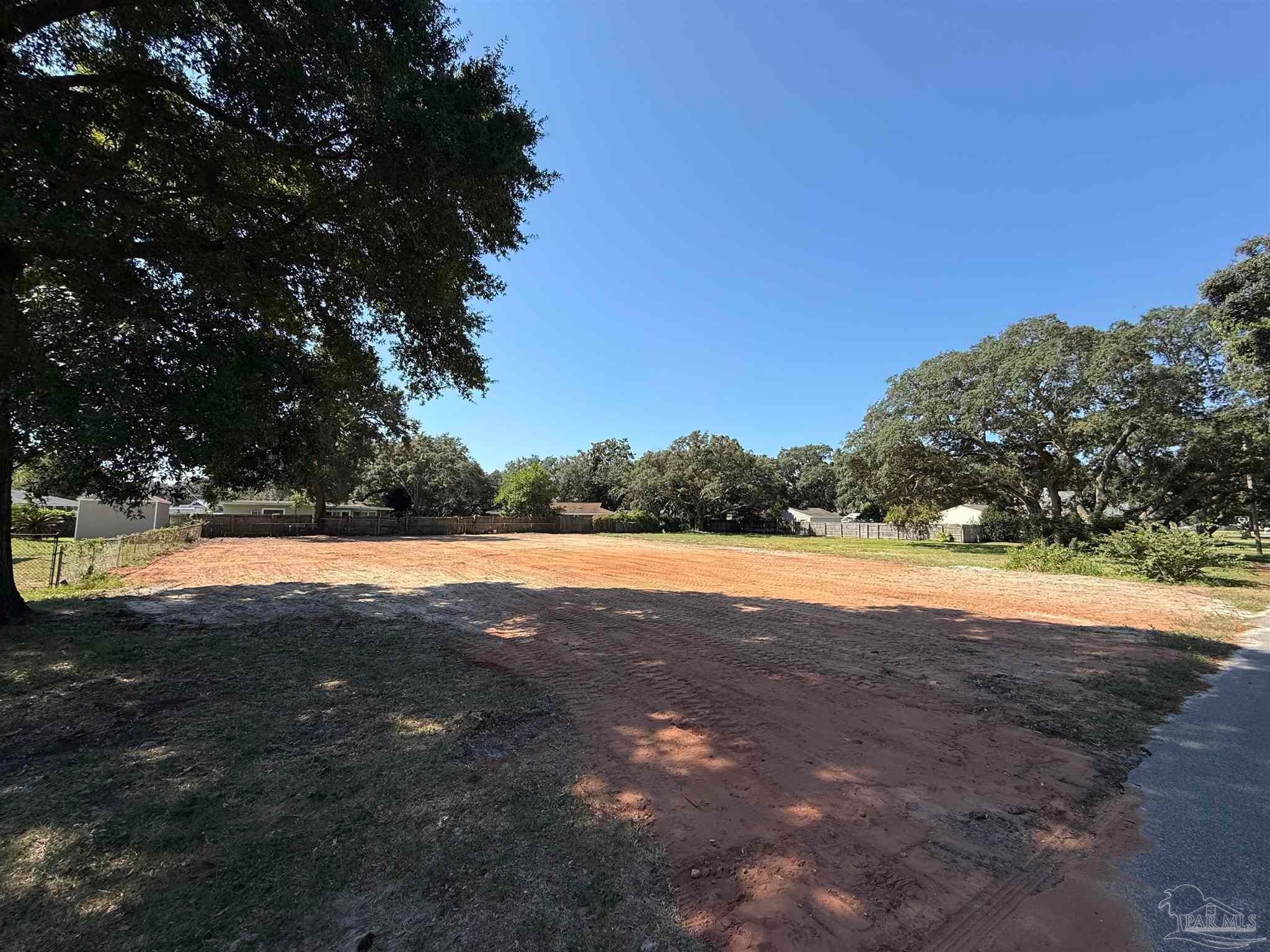 Photo of Listing #670886
