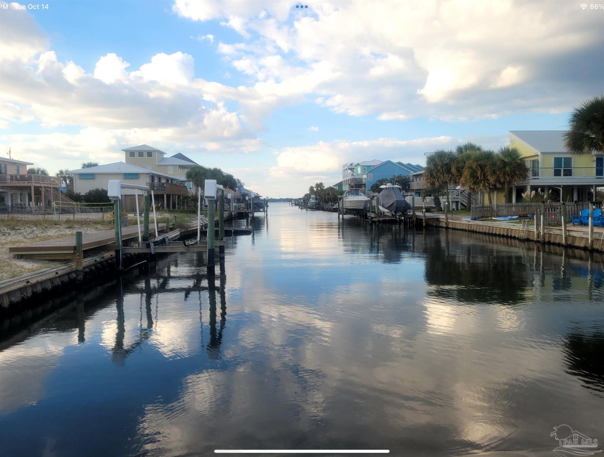 Photo of Listing #672443