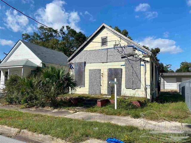 Photo of Listing #619730