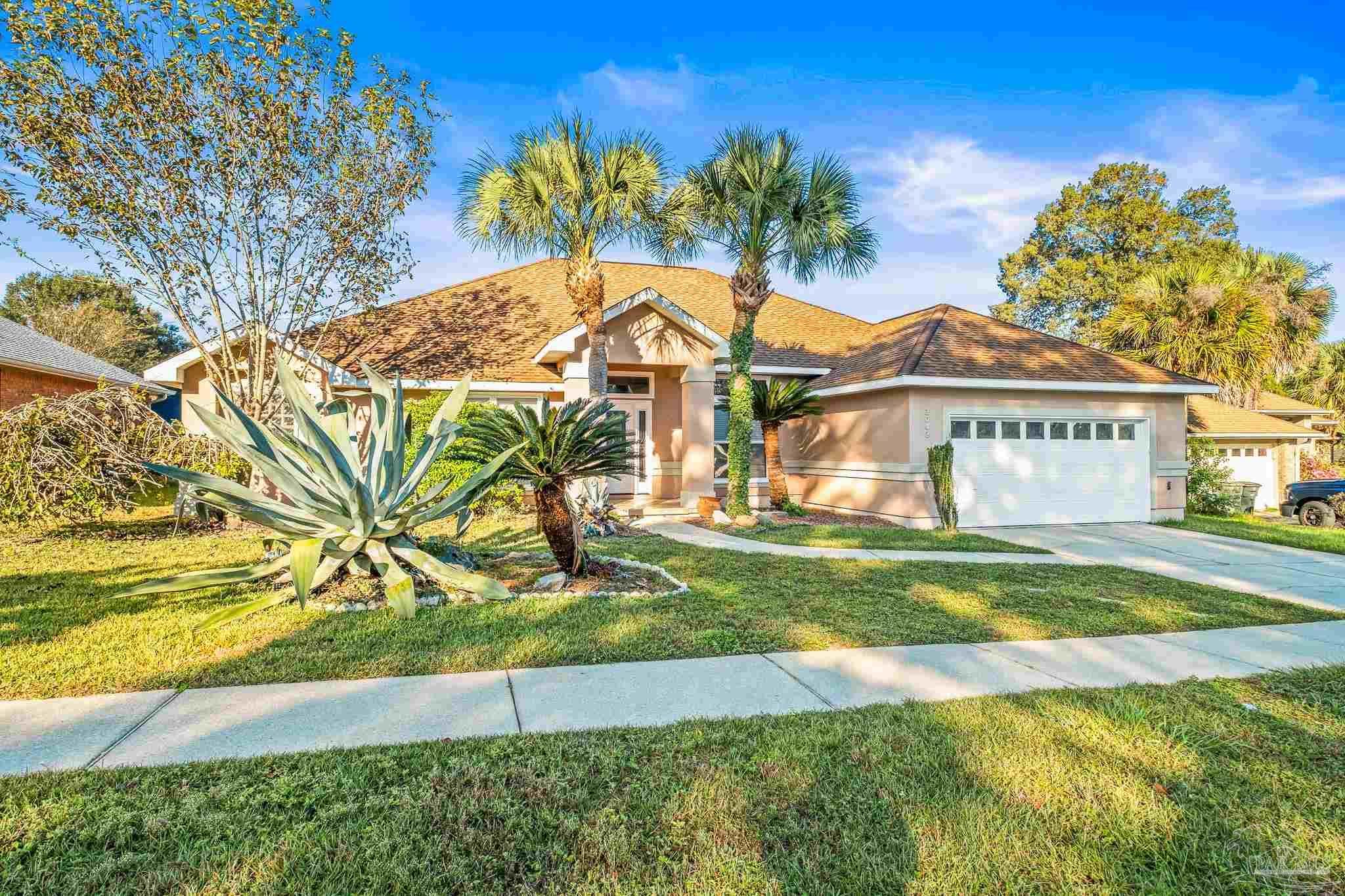Photo of Listing #654740