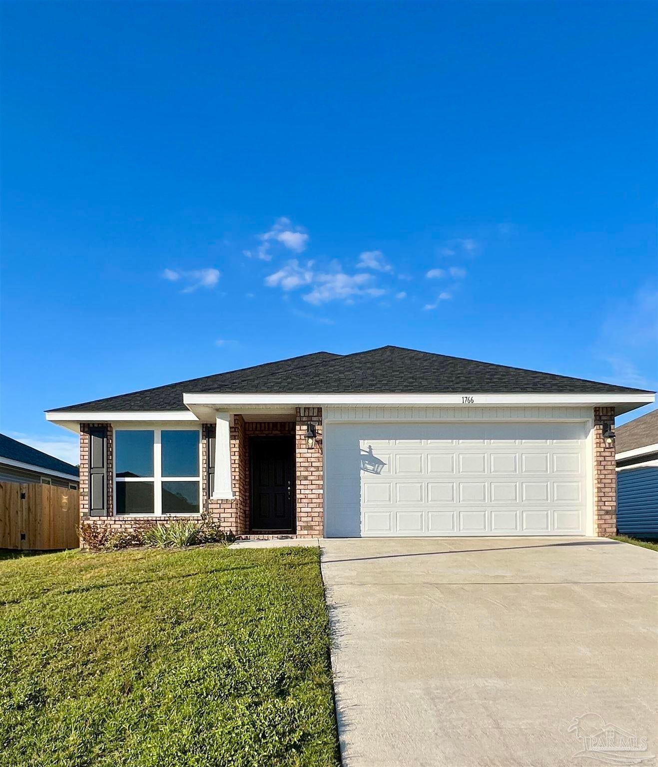 Photo of Listing #657084