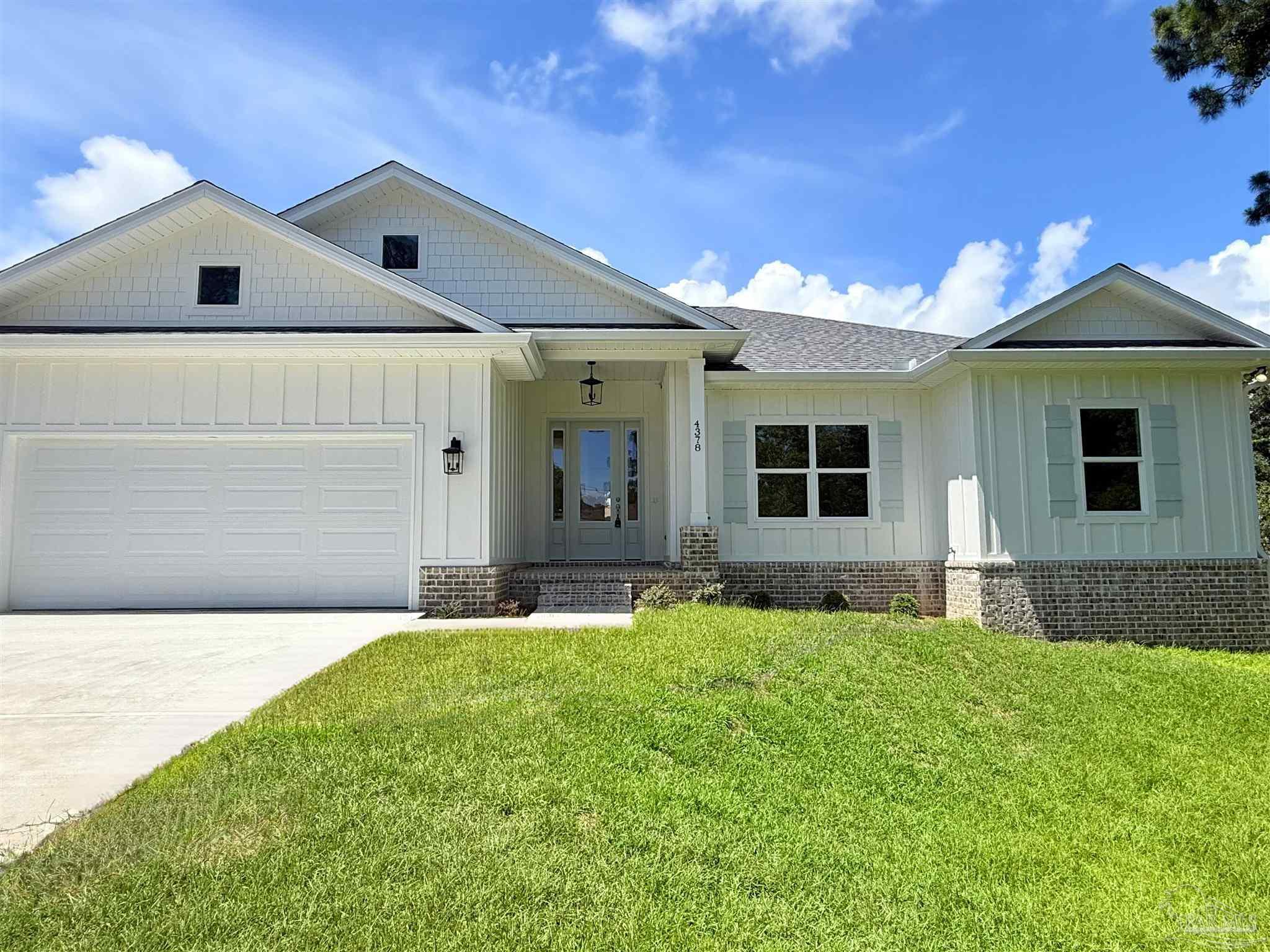 Photo of Listing #657403