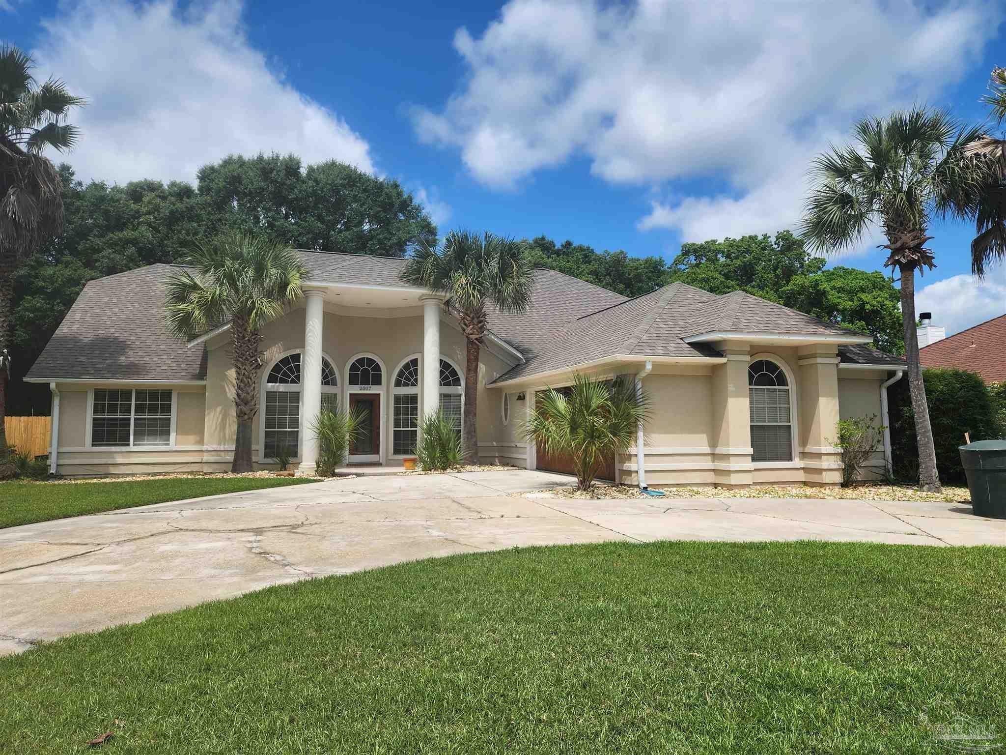 Photo of Listing #657739