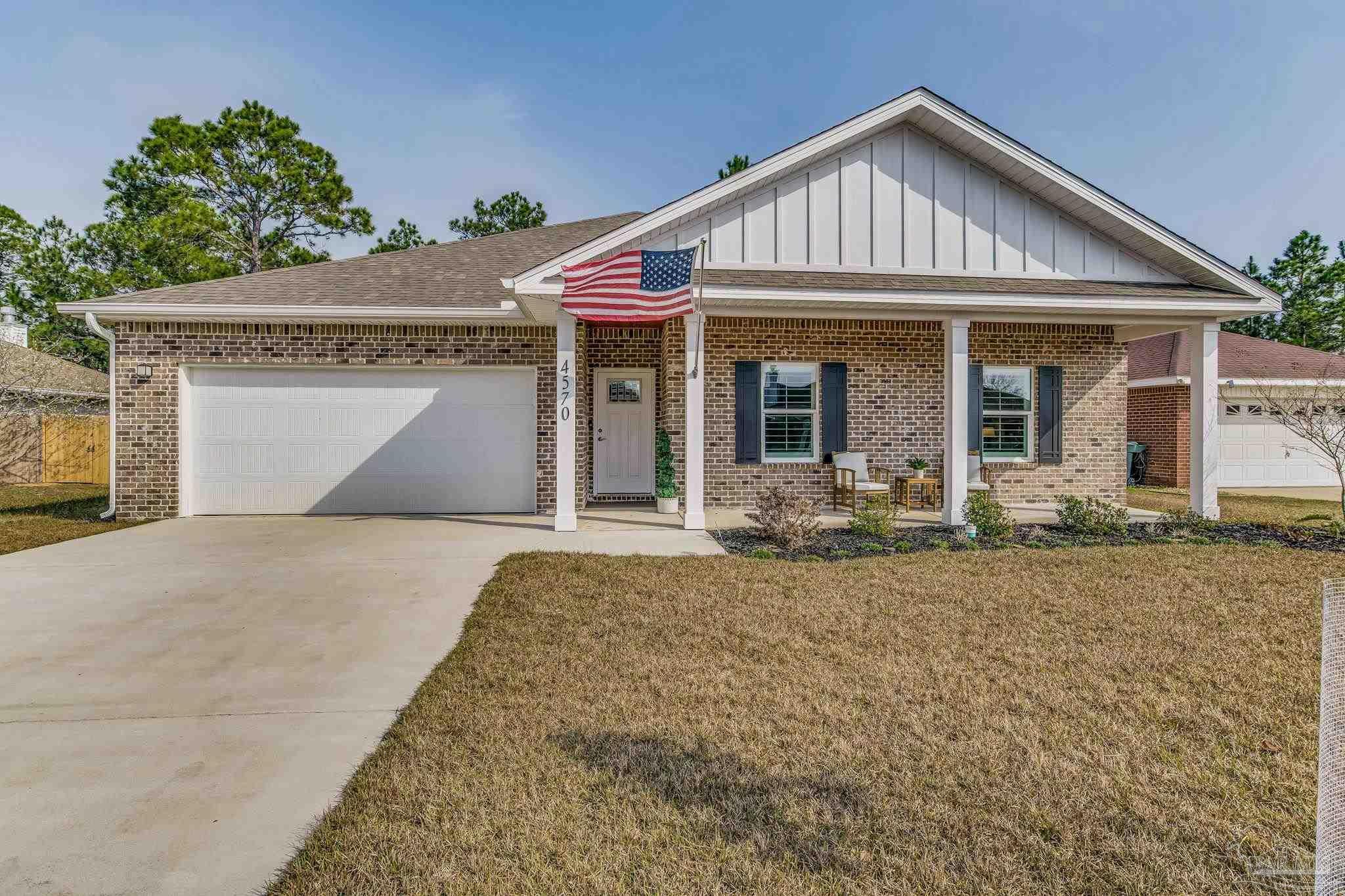 Photo of Listing #658836