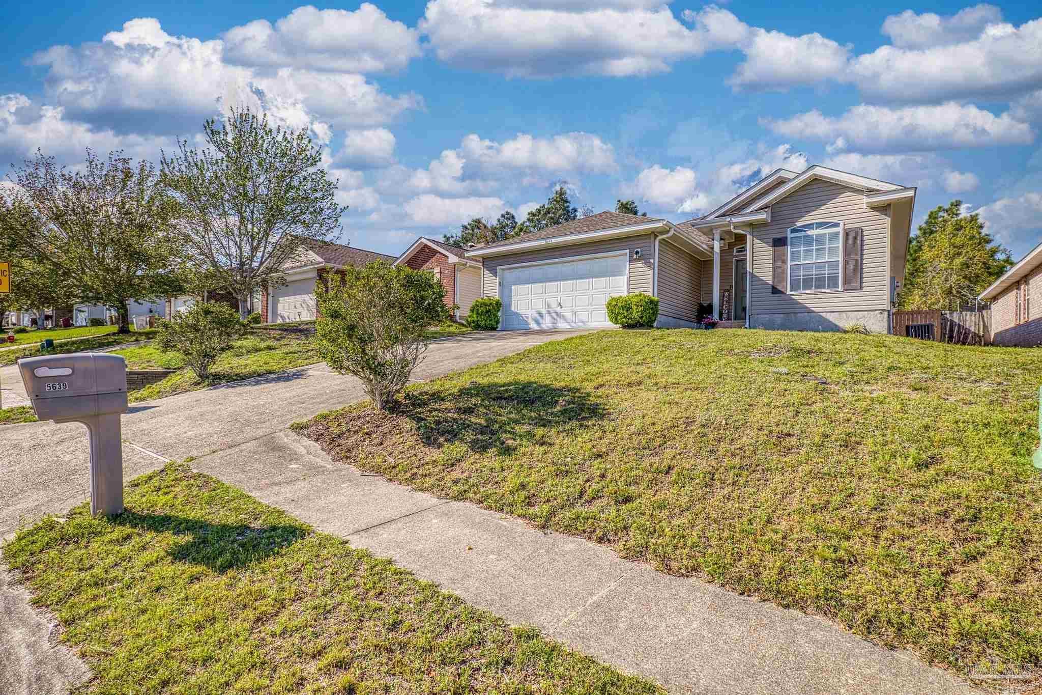 Photo of Listing #661421
