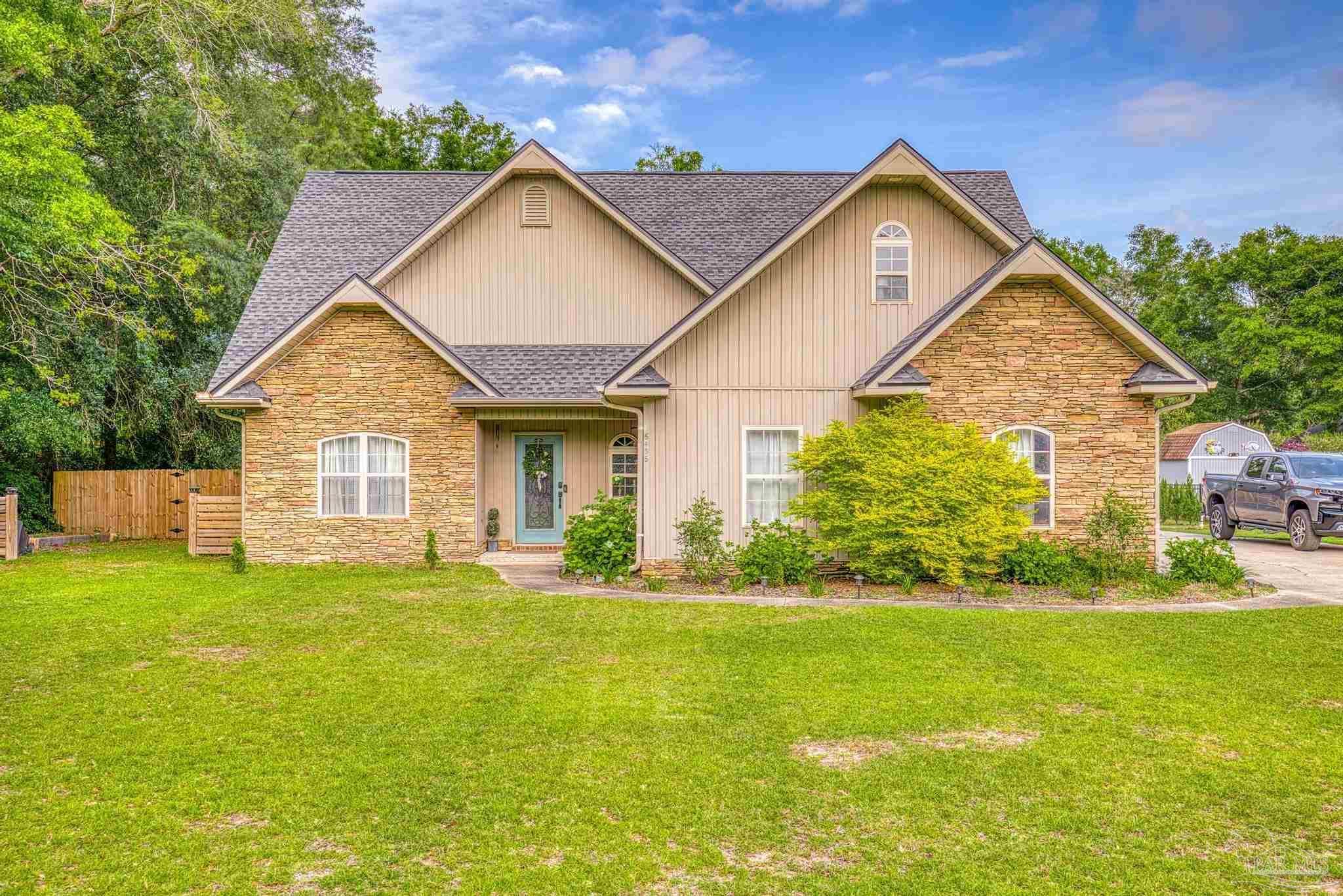 Photo of Listing #661561