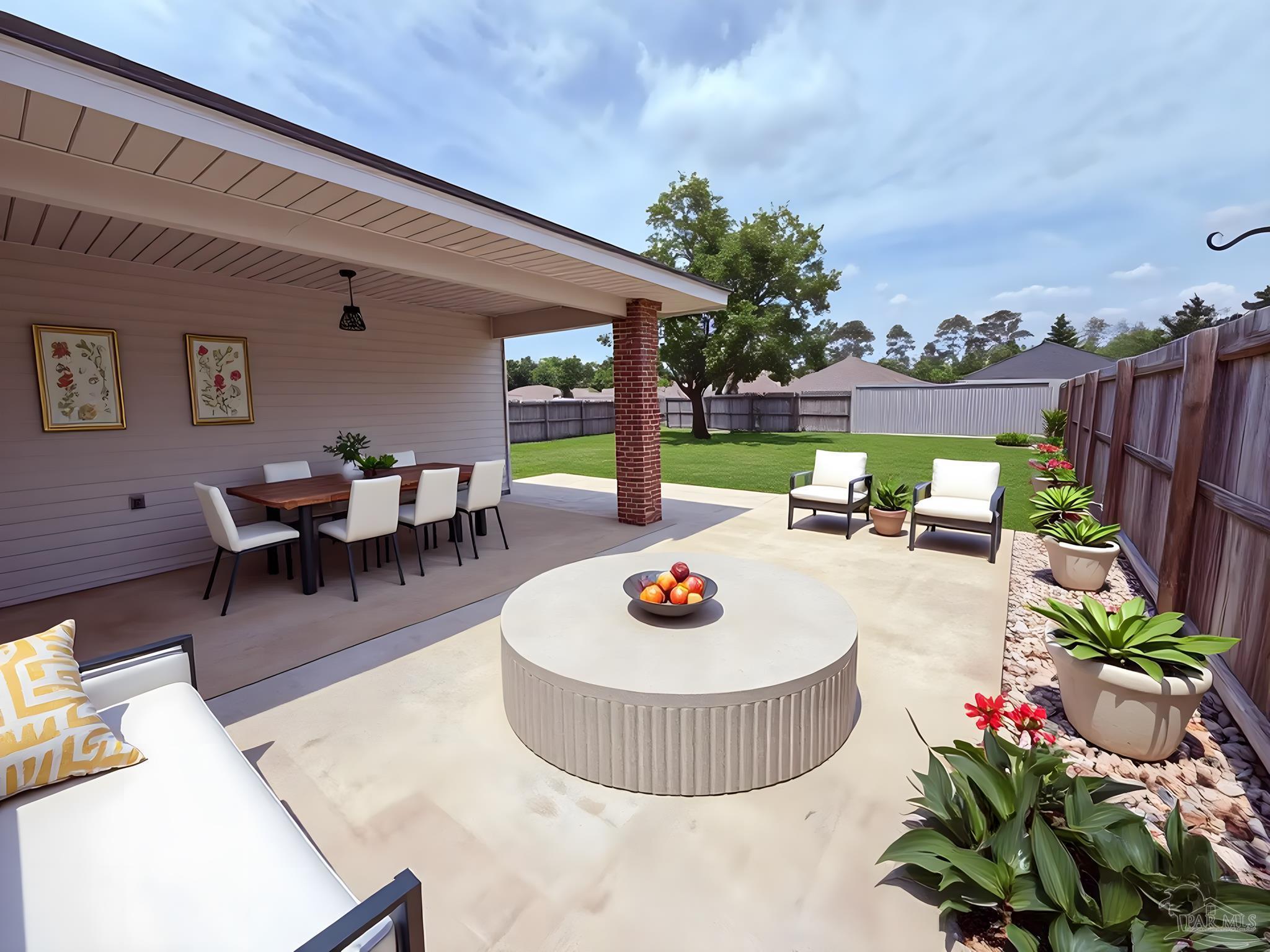 Photo of Listing #661655