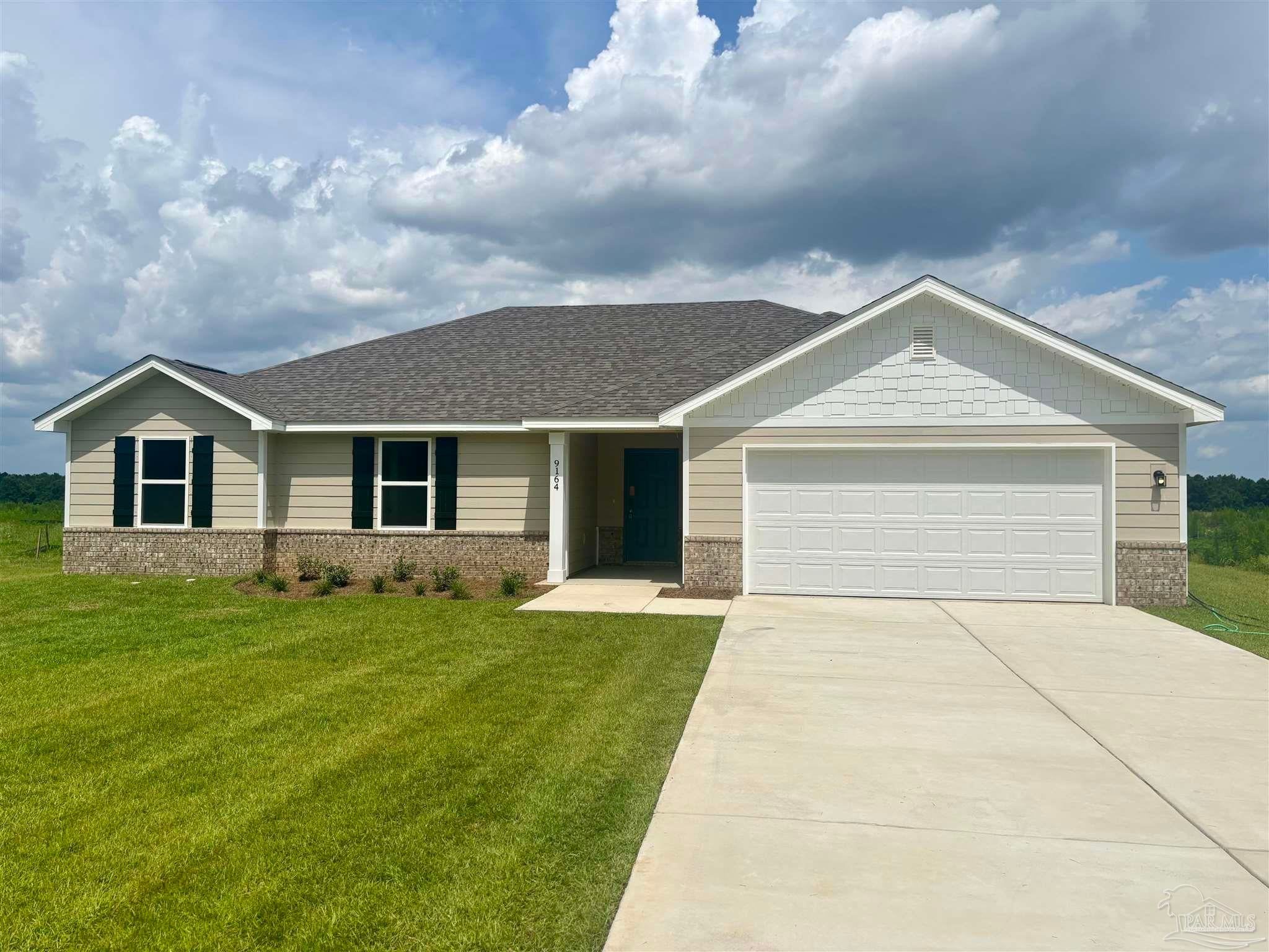 Photo of Listing #661910