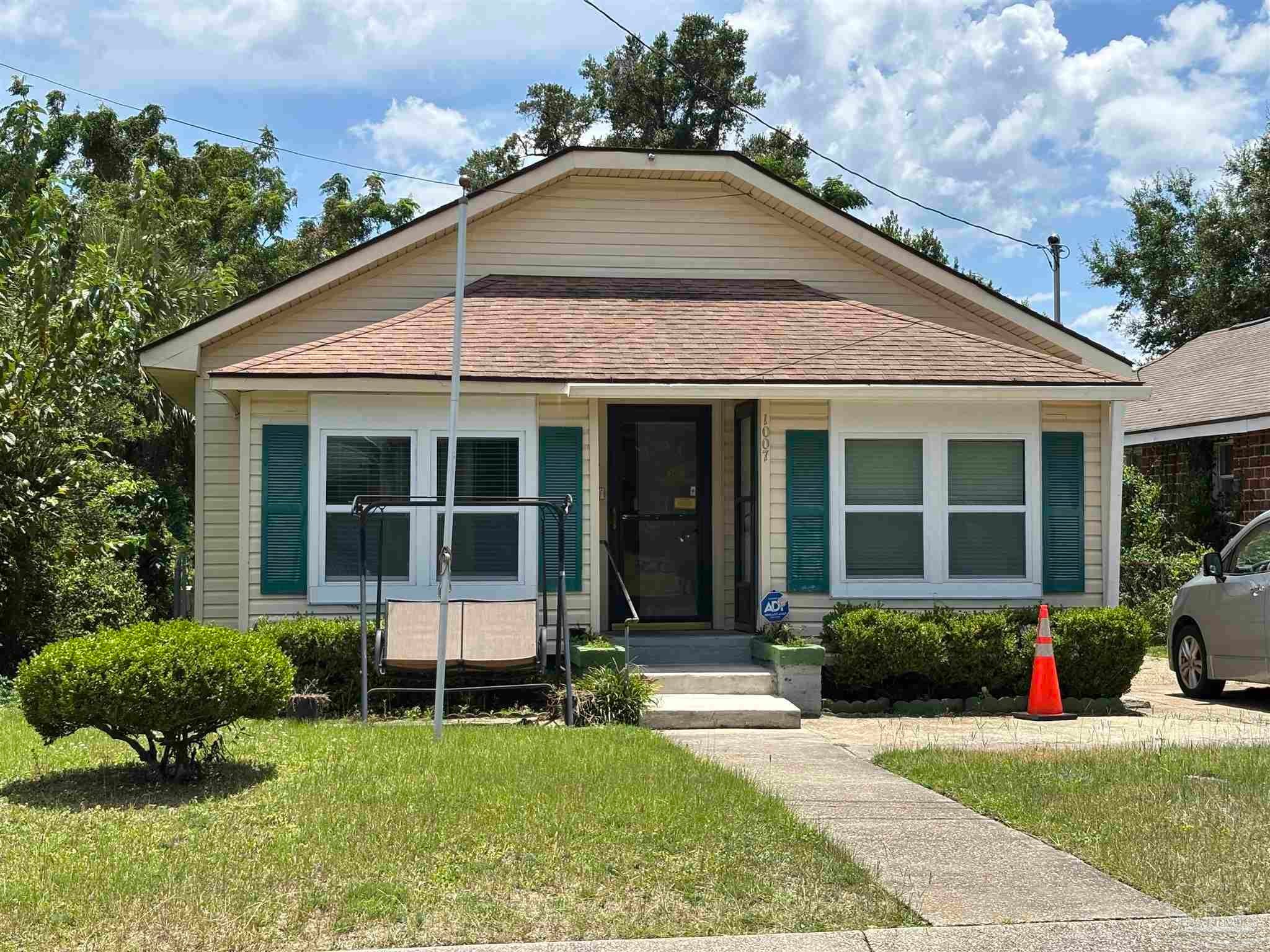 Photo of Listing #662000