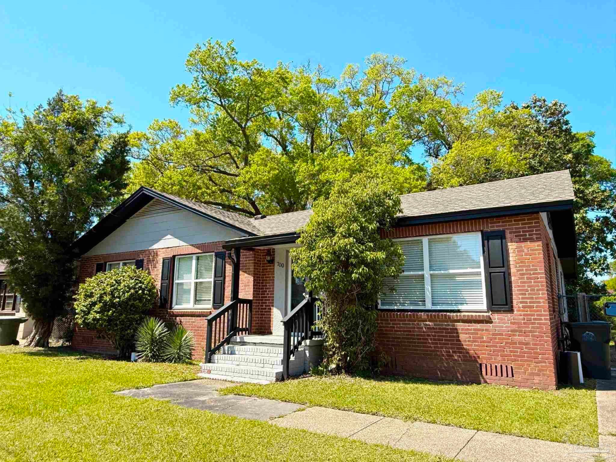 Photo of Listing #662446