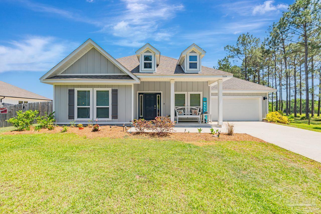 Photo of Listing #662891