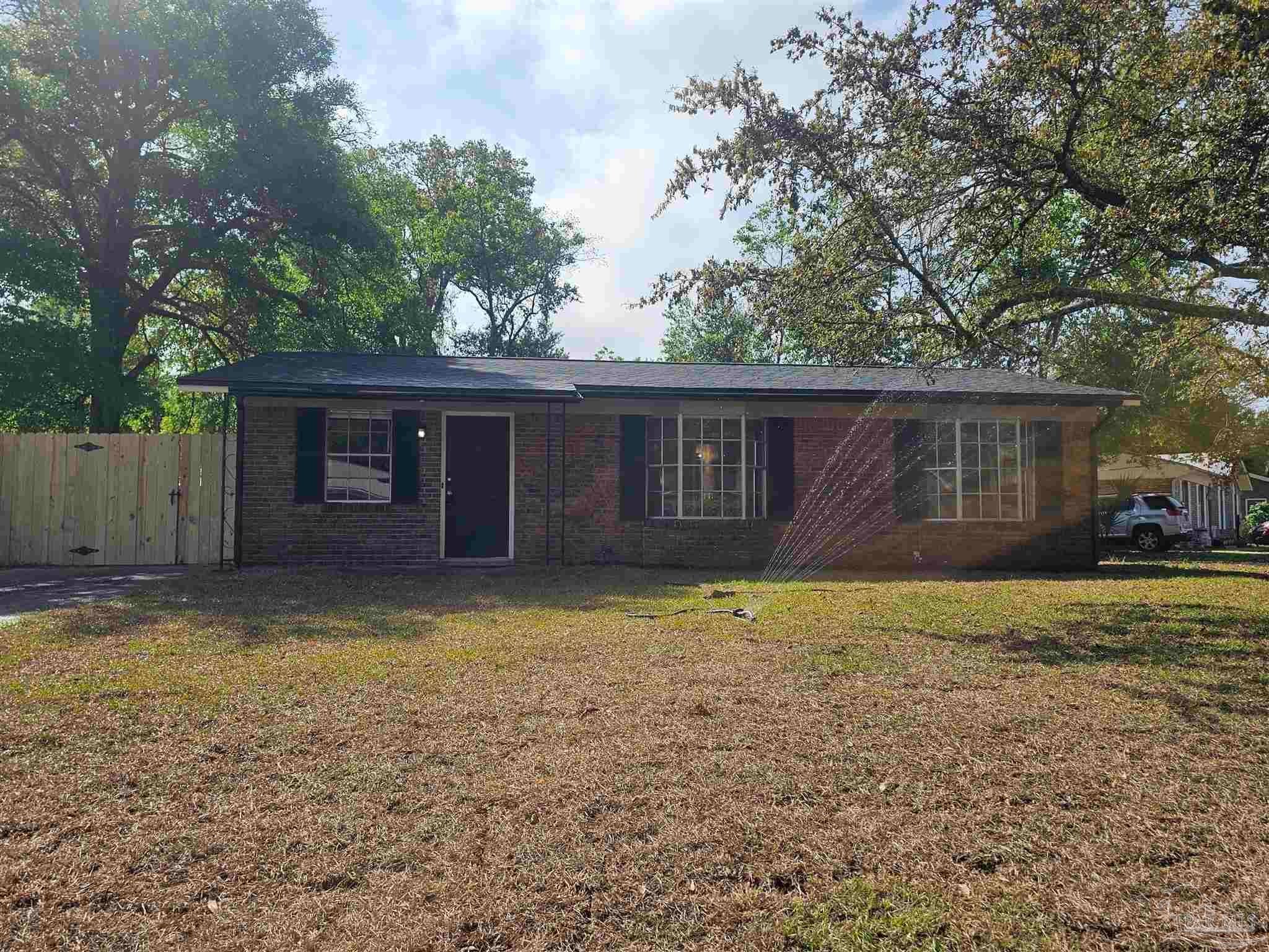 Photo of Listing #662911