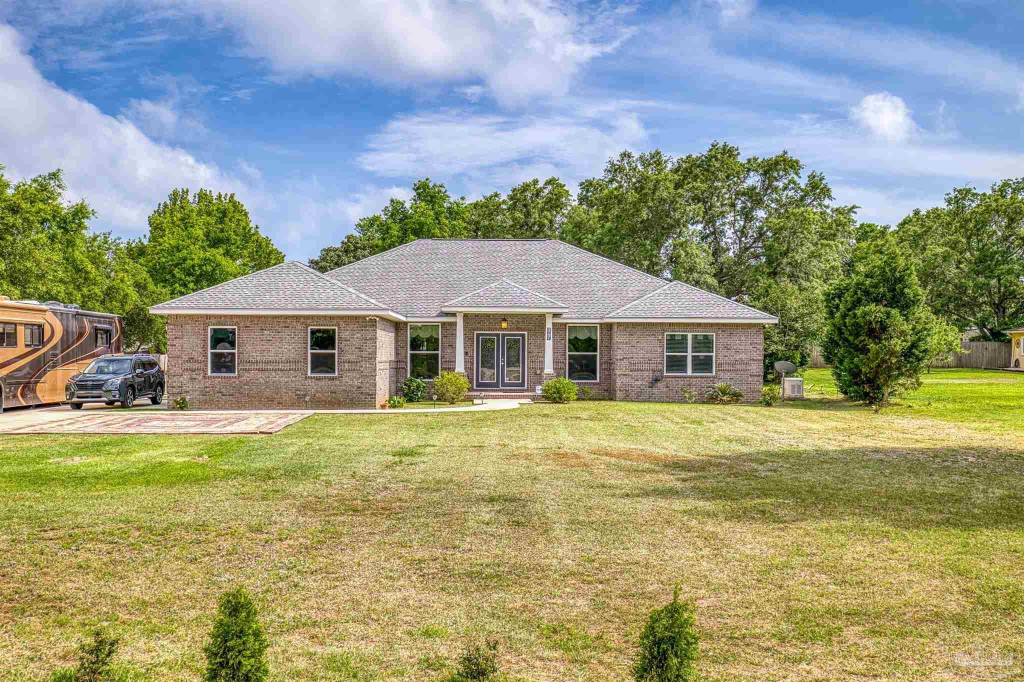 Photo of Listing #663298