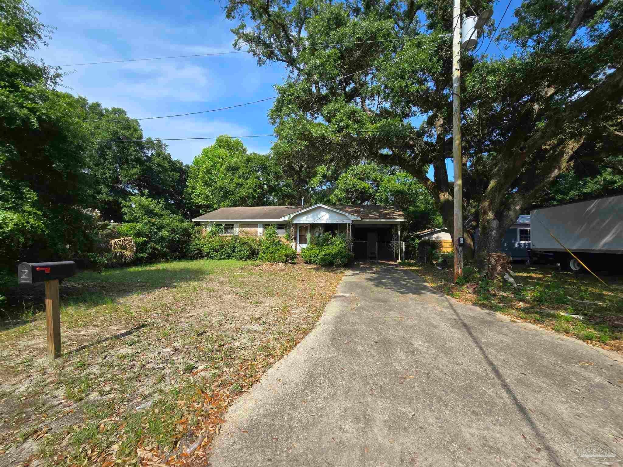 Photo of Listing #663577