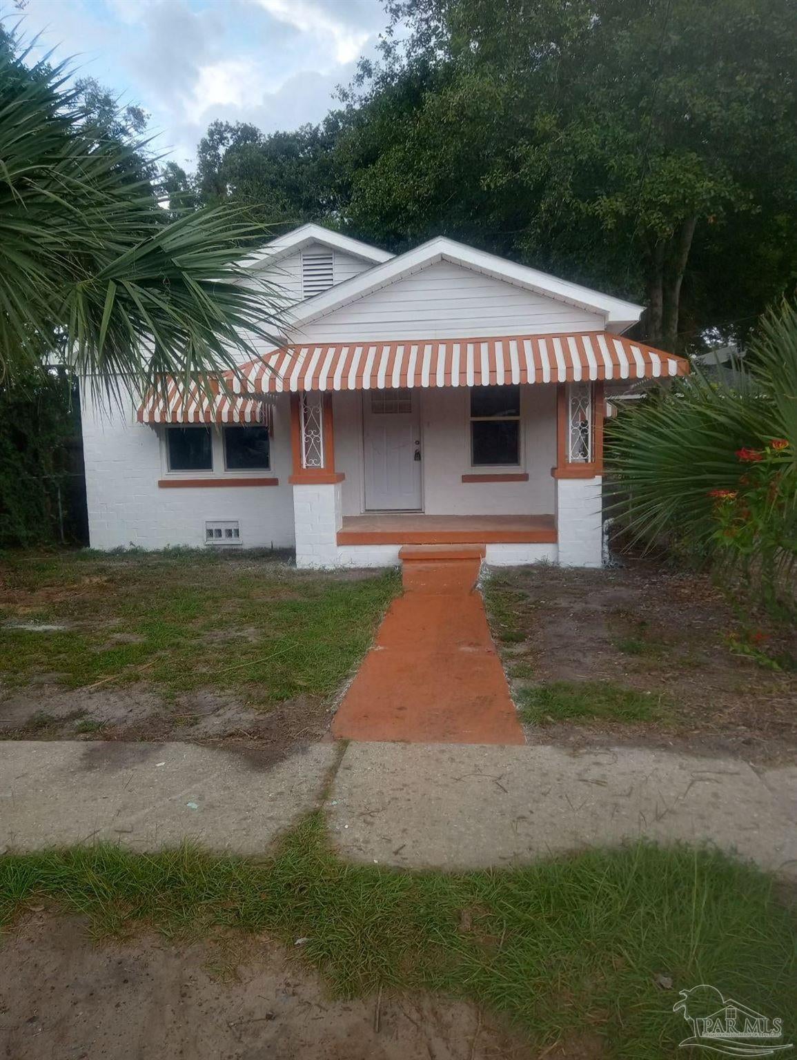 Photo of Listing #663651
