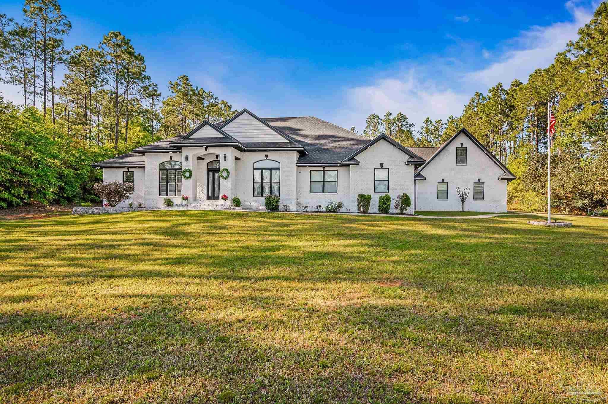 Photo of Listing #663738