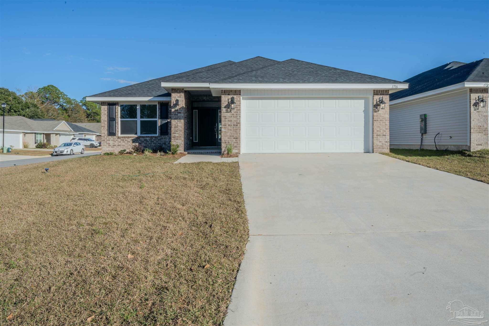 Photo of Listing #663750
