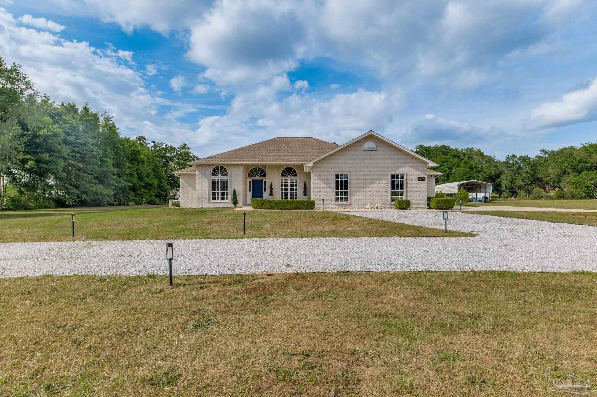Photo of Listing #663817