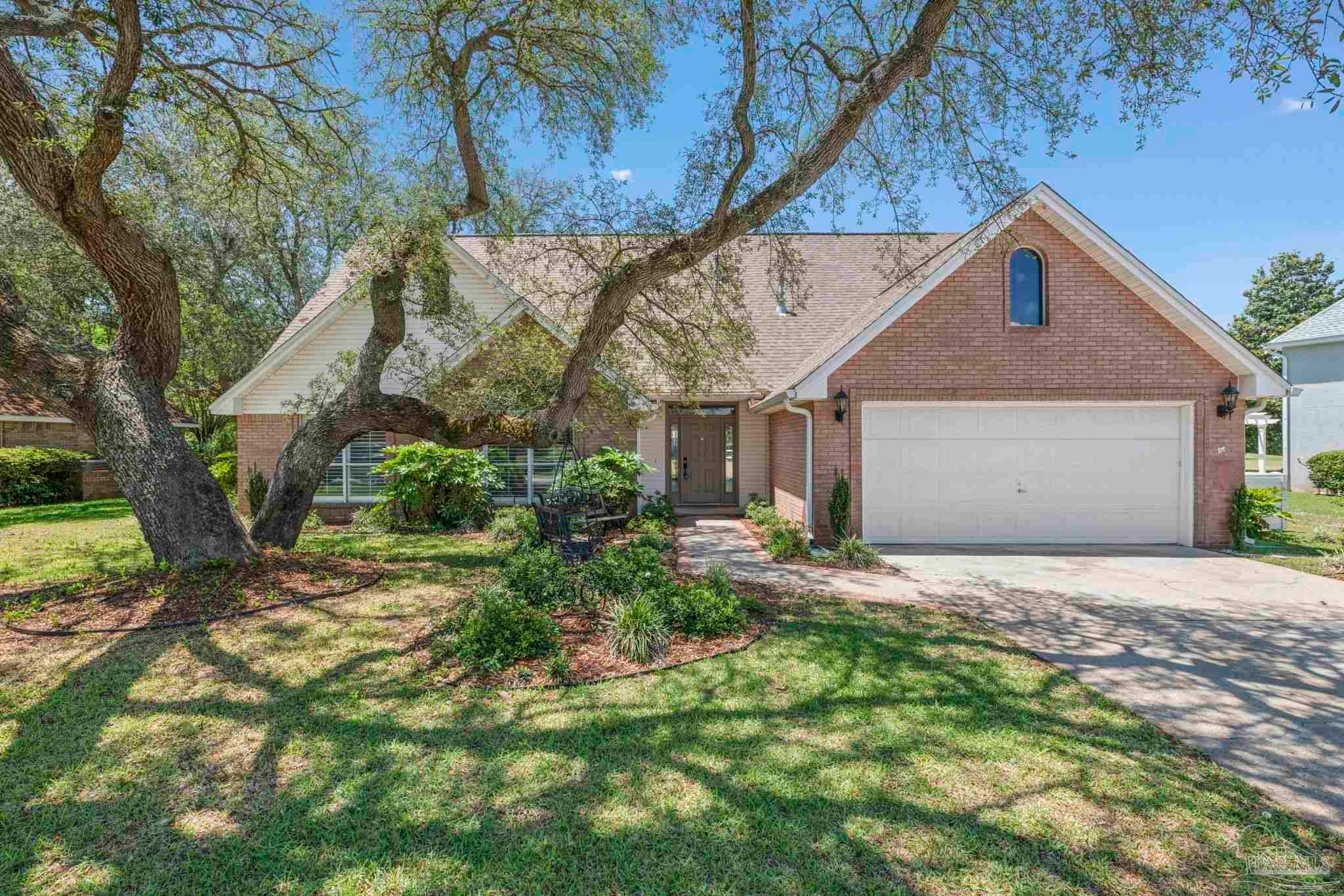 Photo of Listing #663902