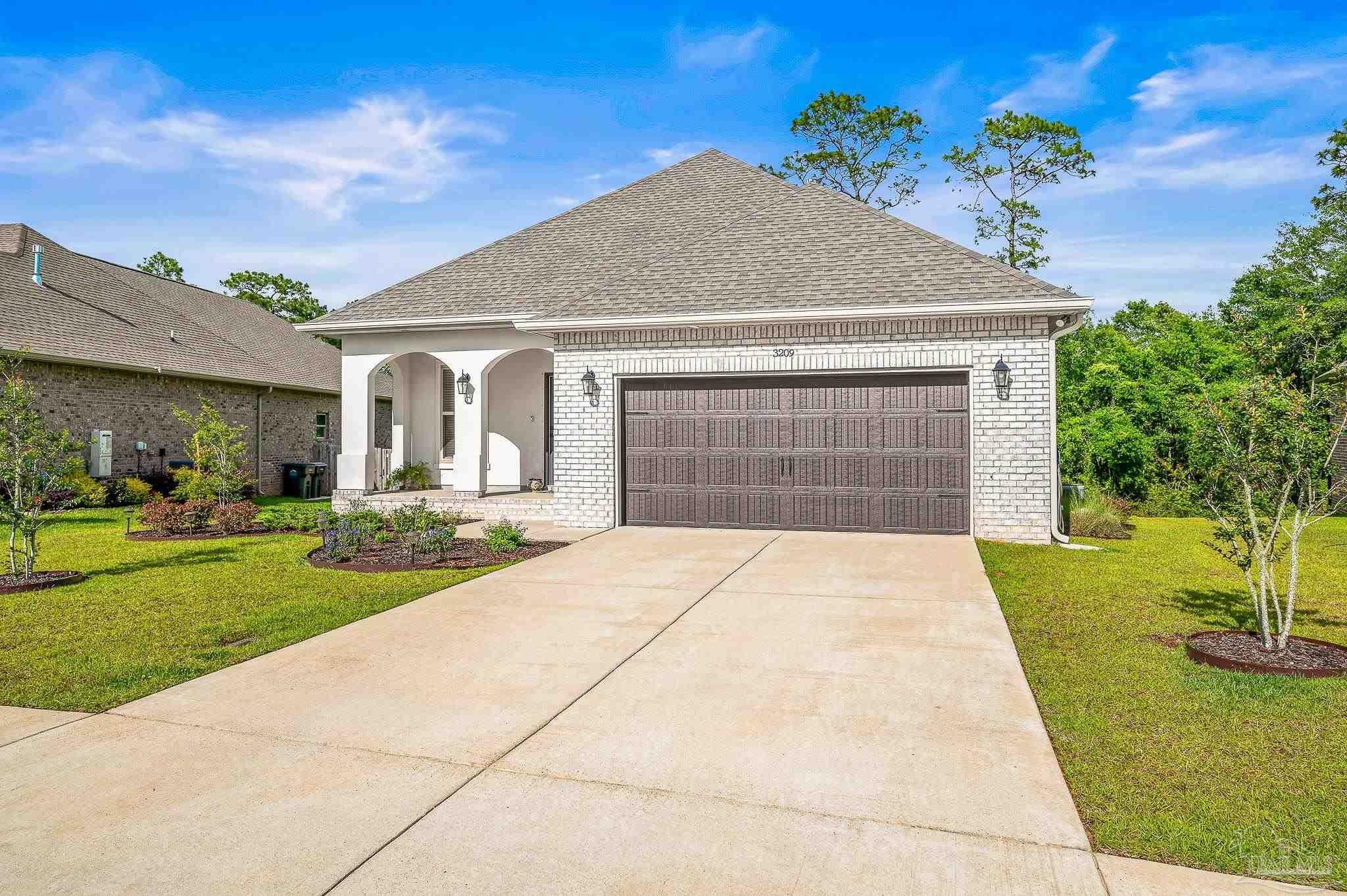 Photo of Listing #664202