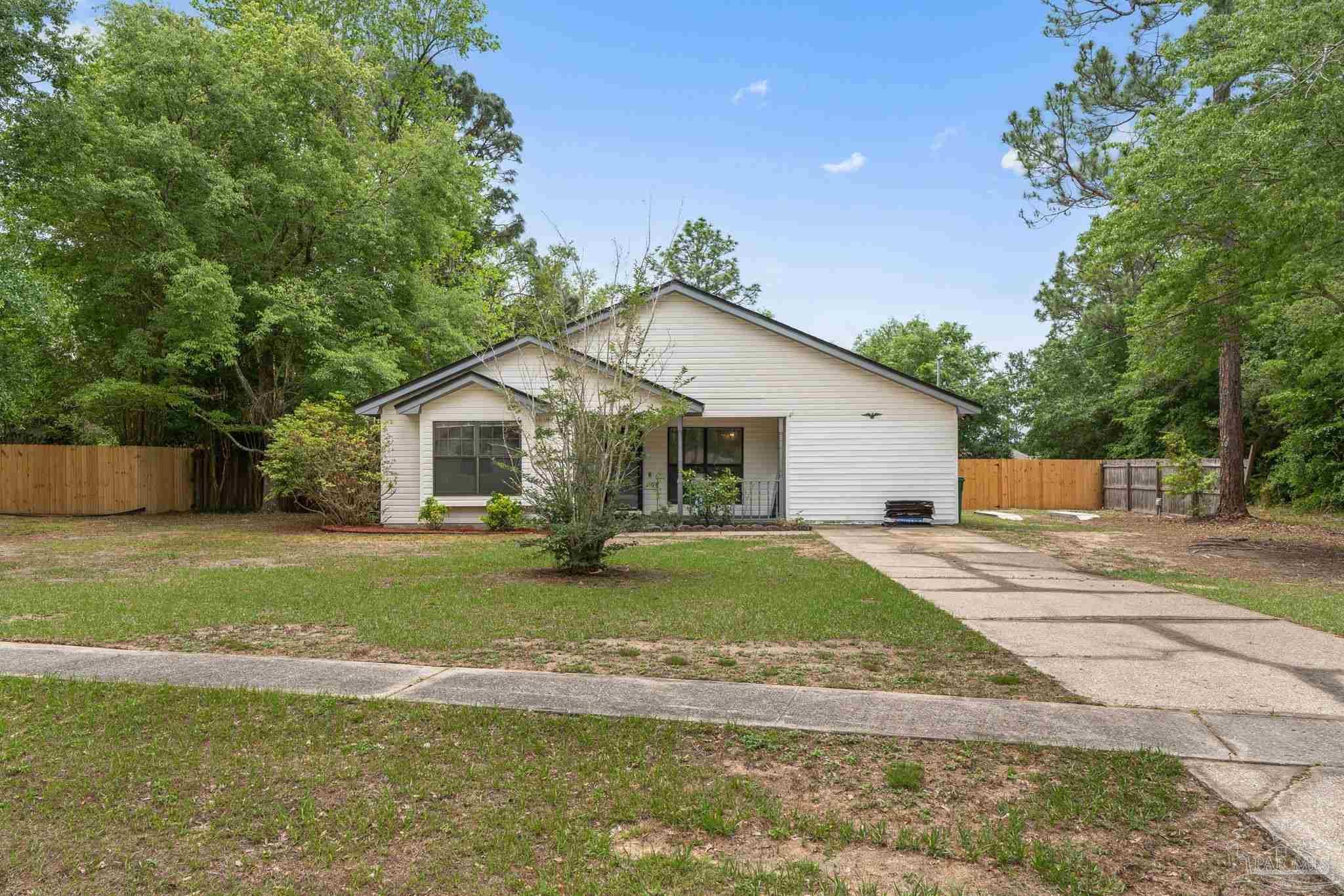 Photo of Listing #664281