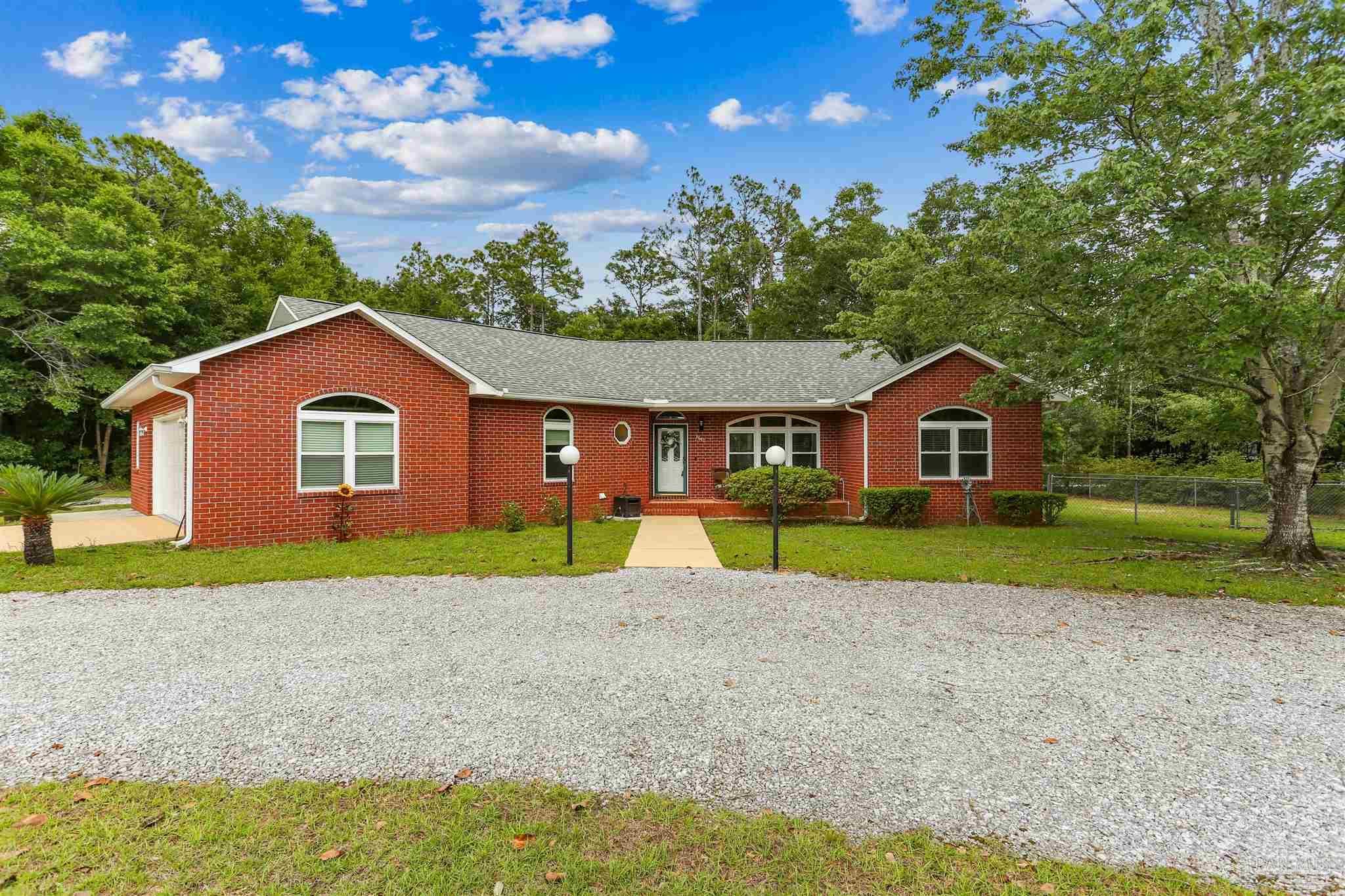 Photo of Listing #664310