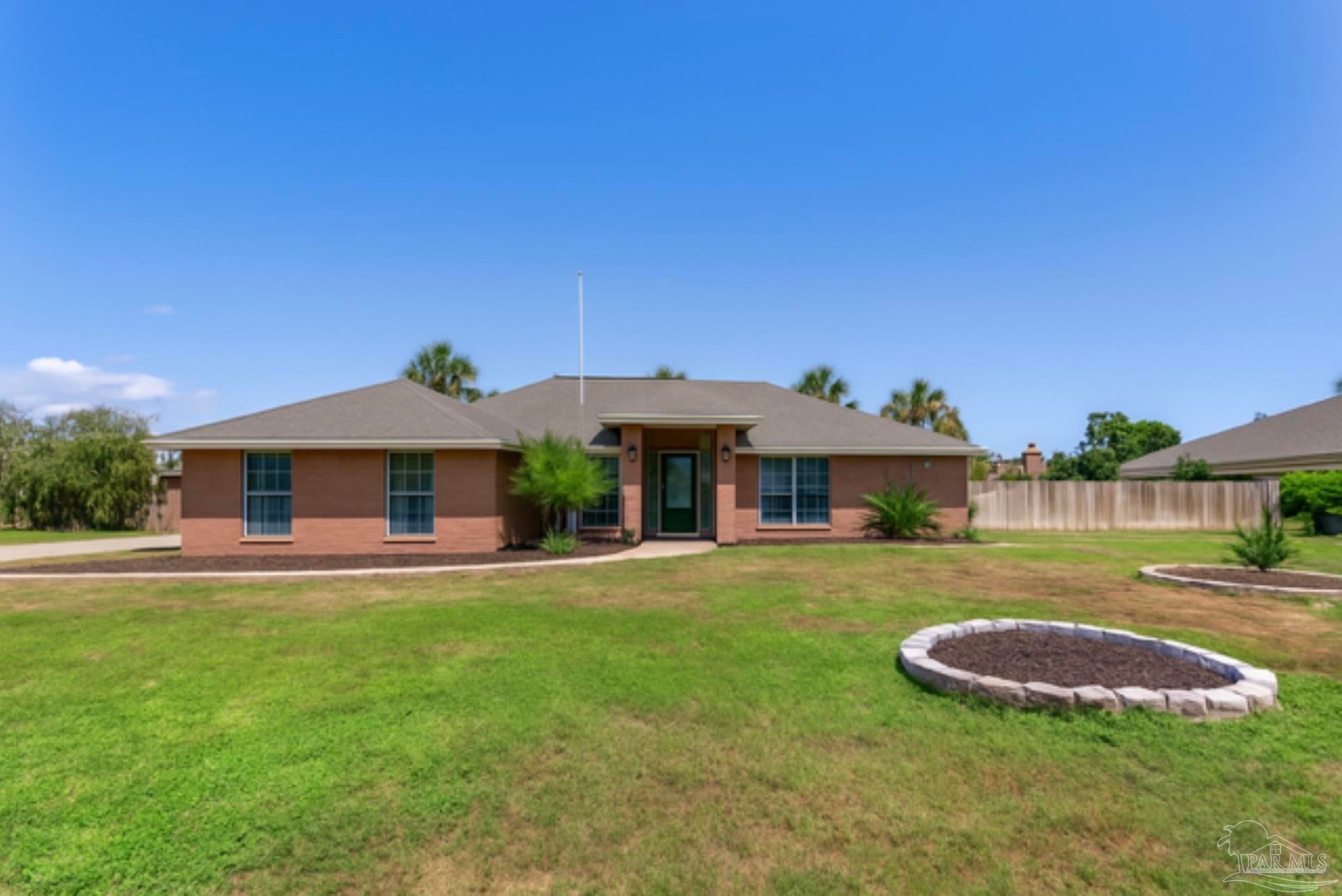 Photo of Listing #664345