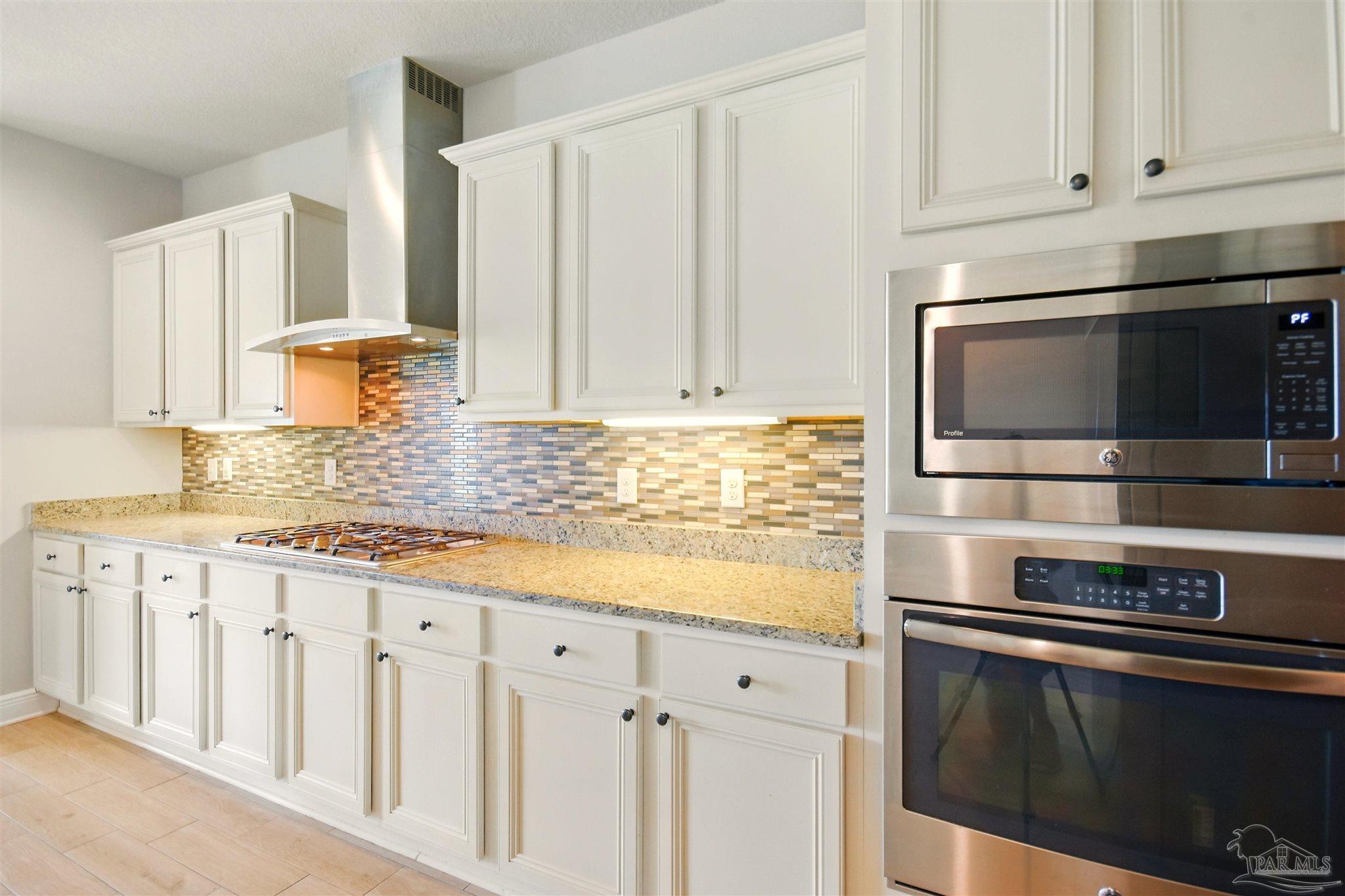 Photo of Listing #664522