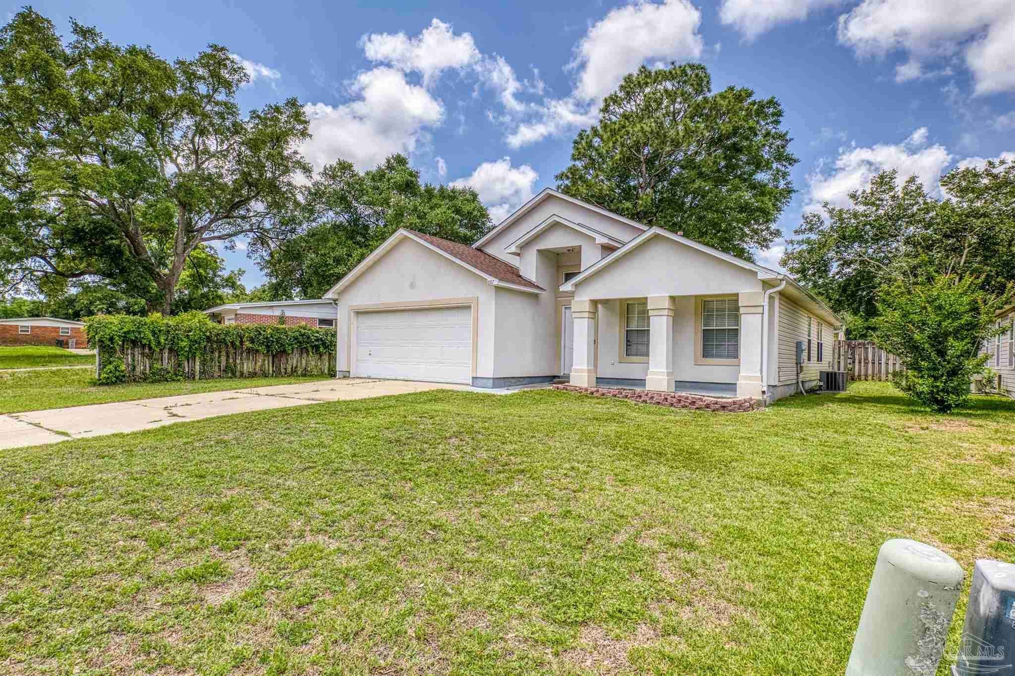 Photo of Listing #664875
