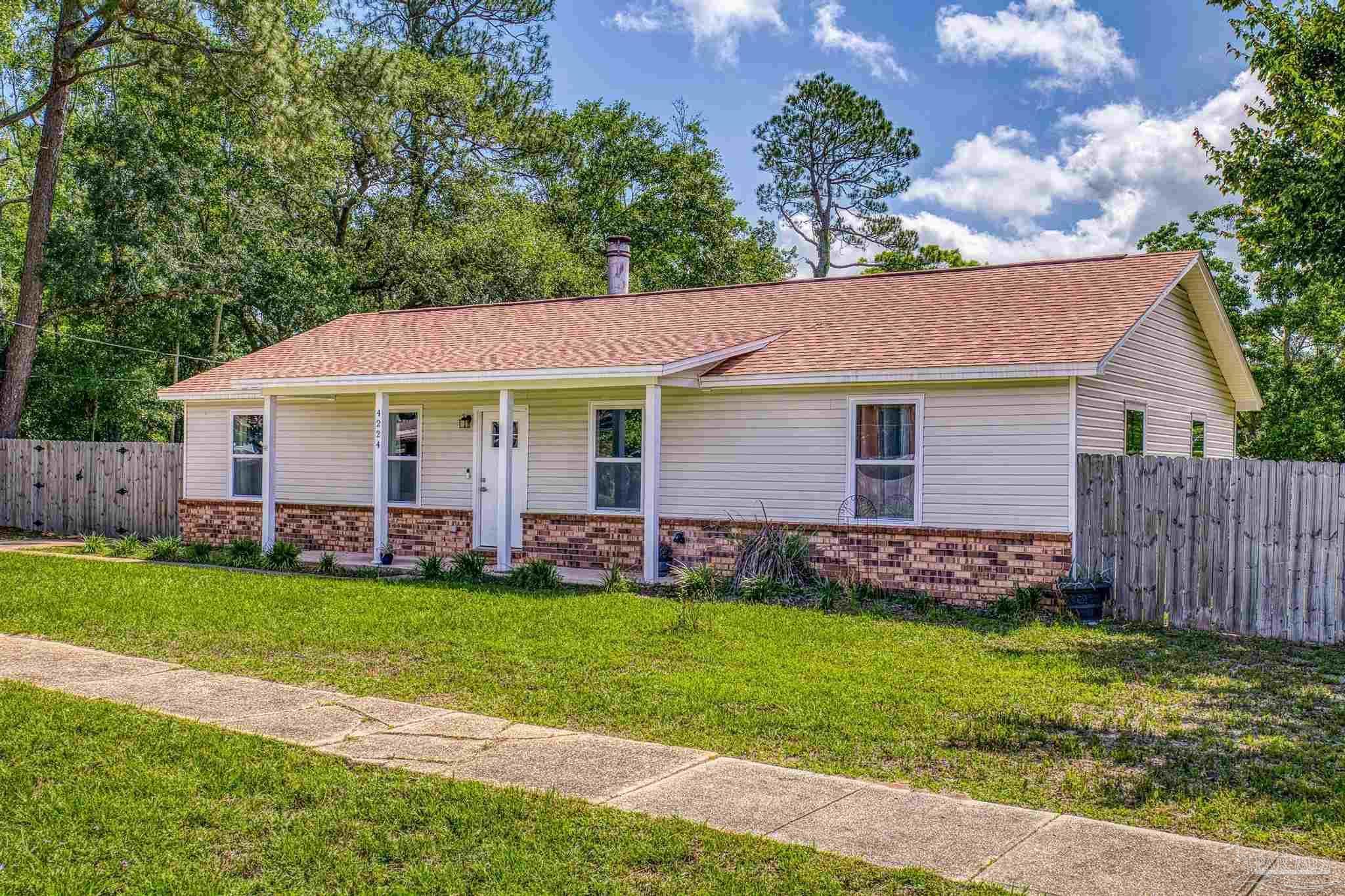 Photo of Listing #664918