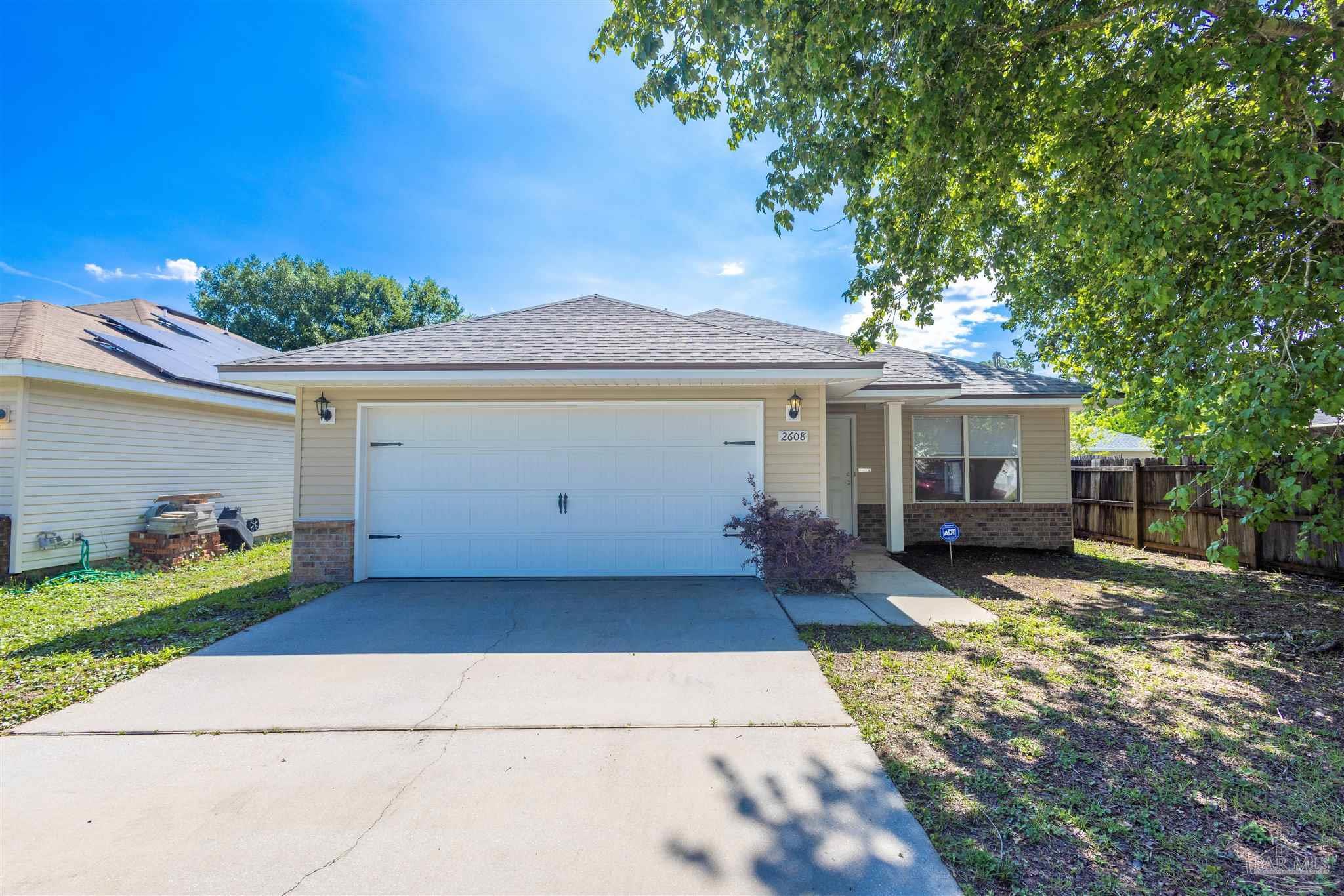 Photo of Listing #664928