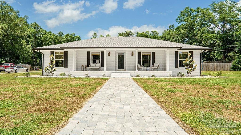 Photo of Listing #665025