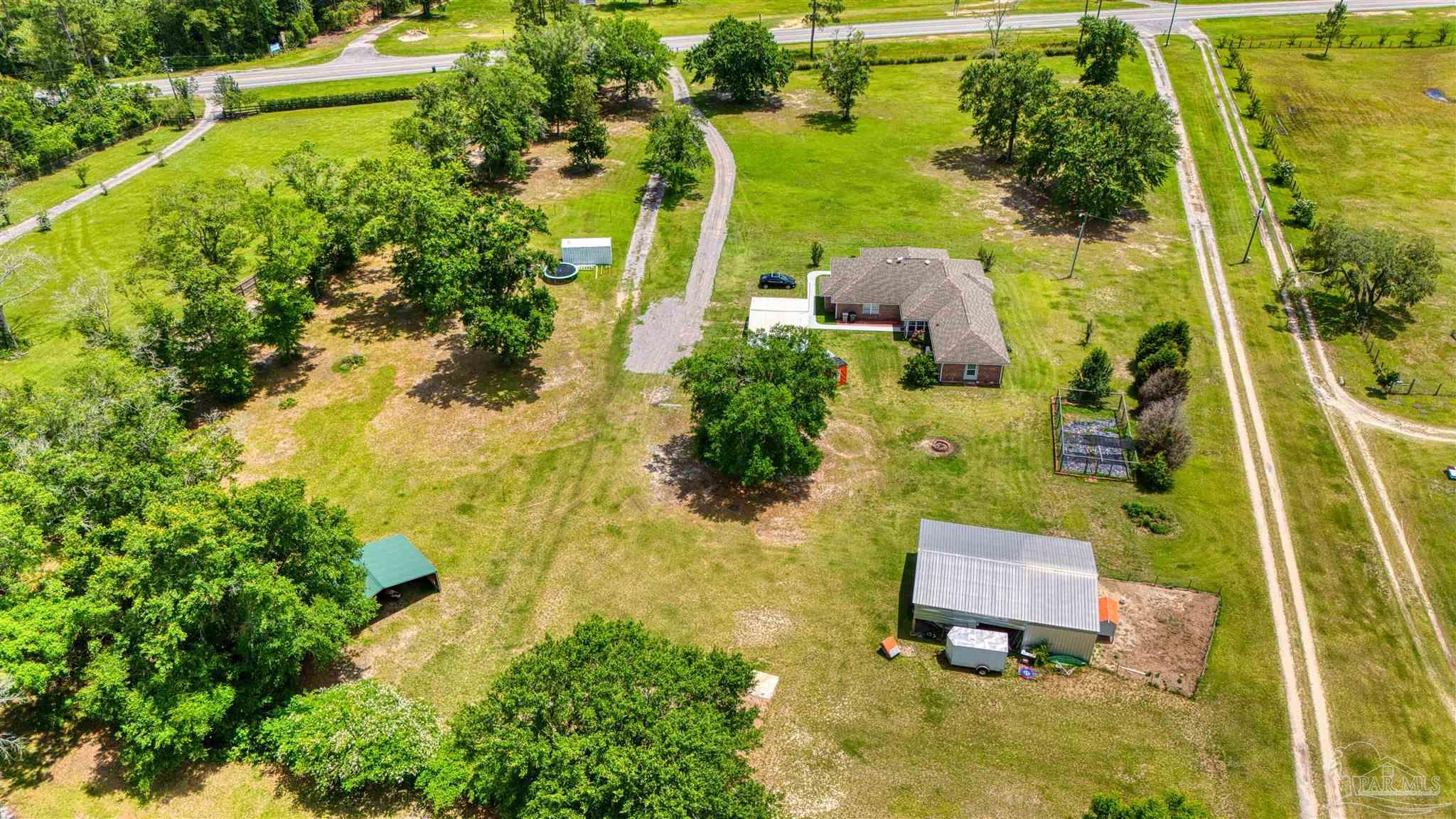Photo of Listing #665130