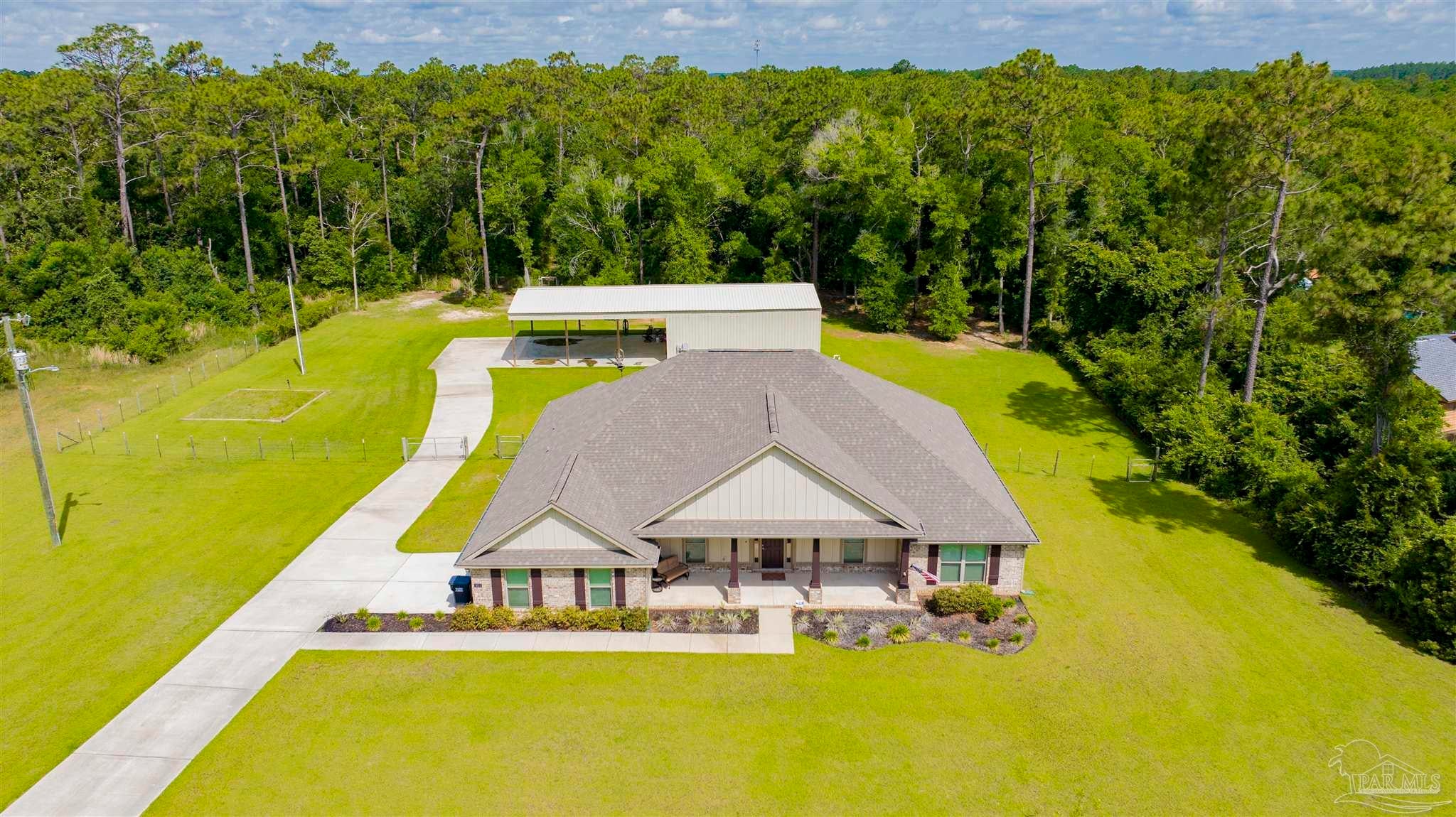 Photo of Listing #665142