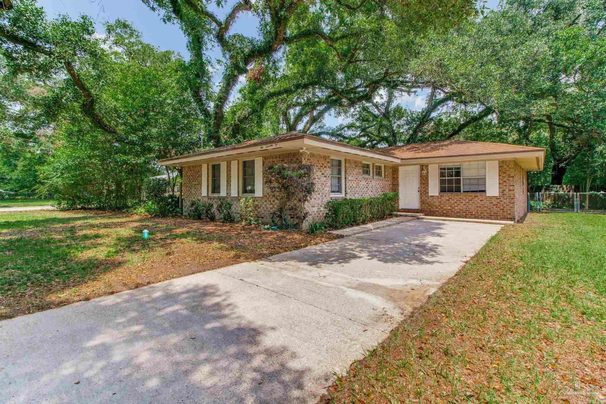 Photo of Listing #665143