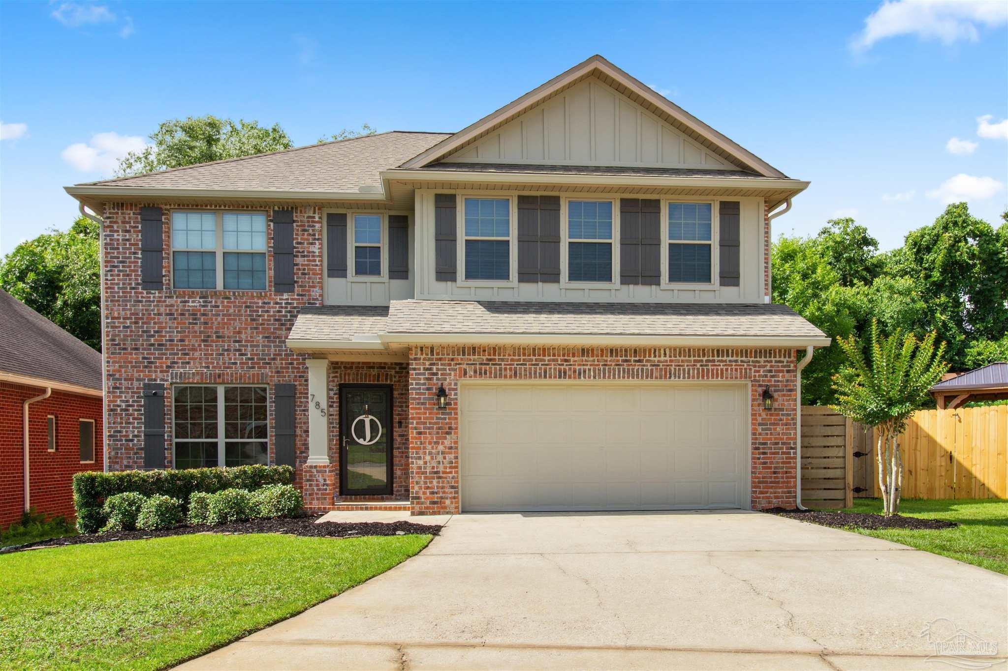Photo of Listing #665400