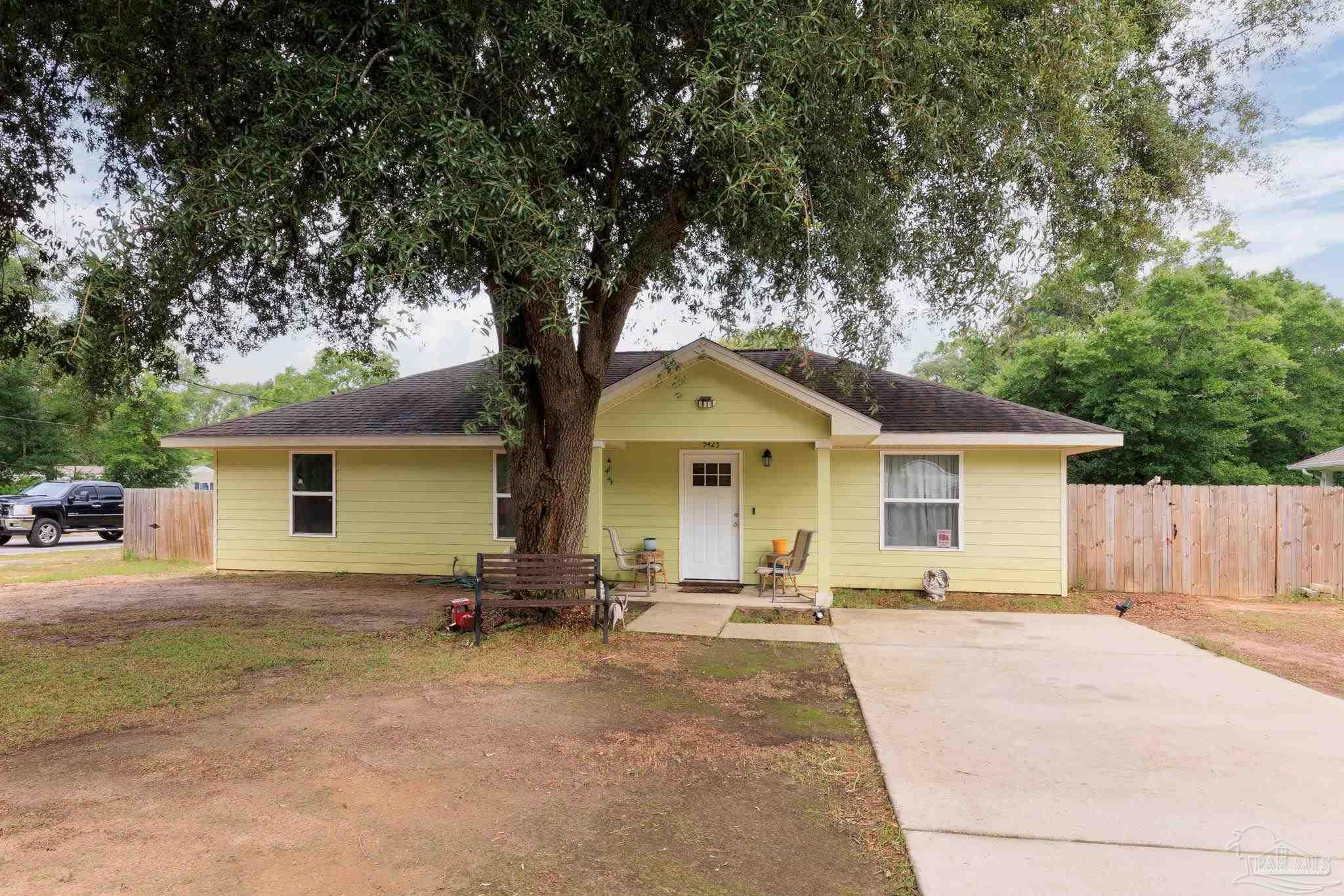 Photo of Listing #665951