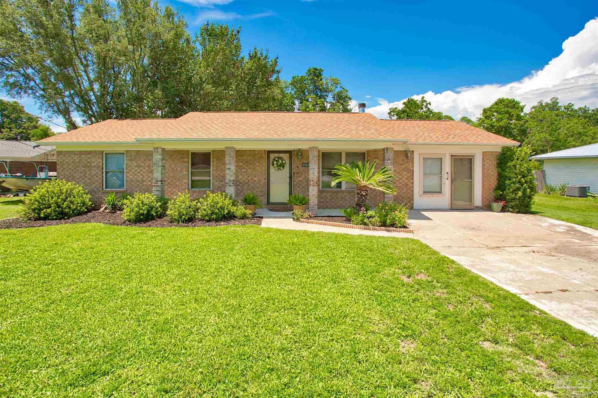 Photo of Listing #666002